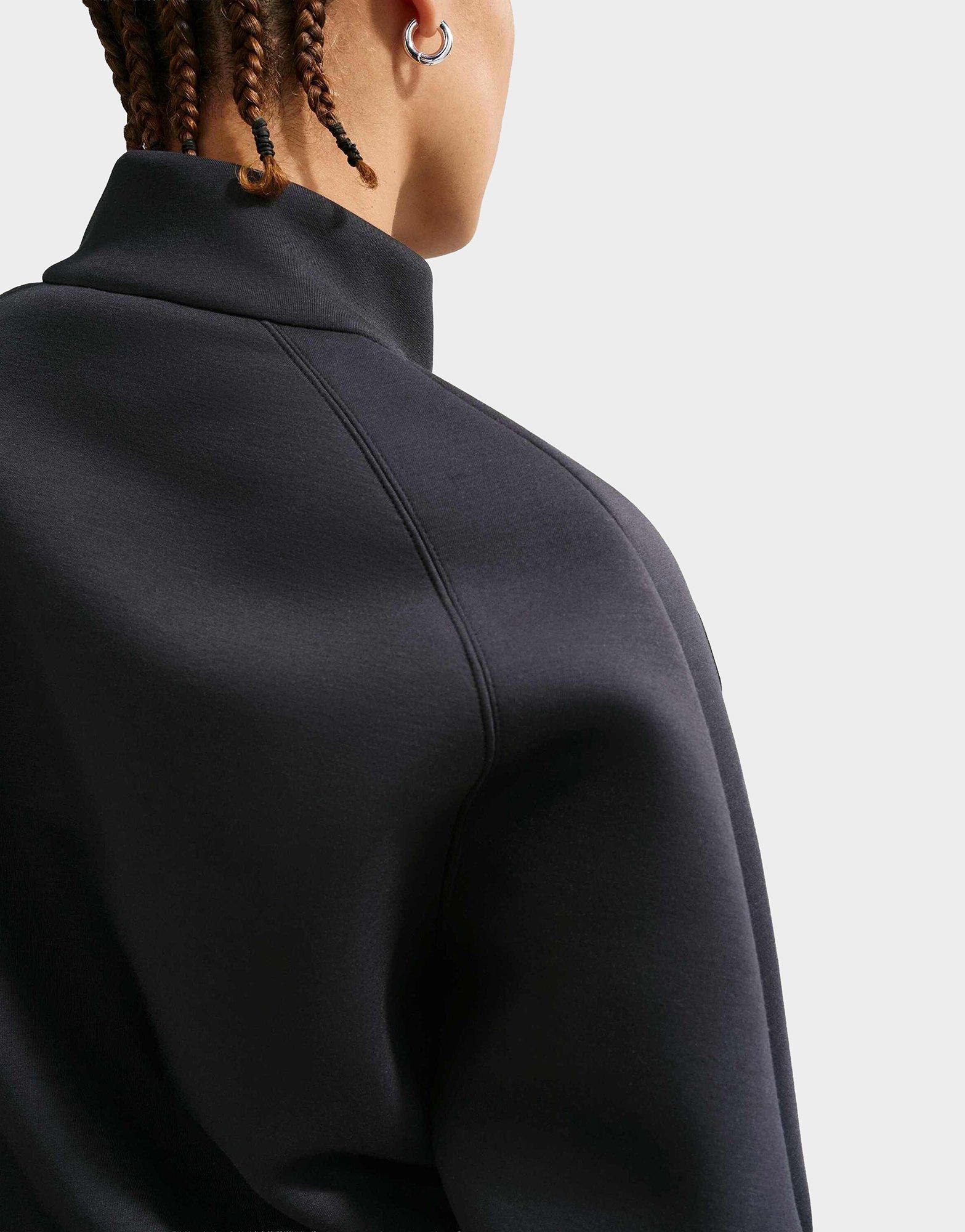 Nike WOMEN'S OVERSIZED