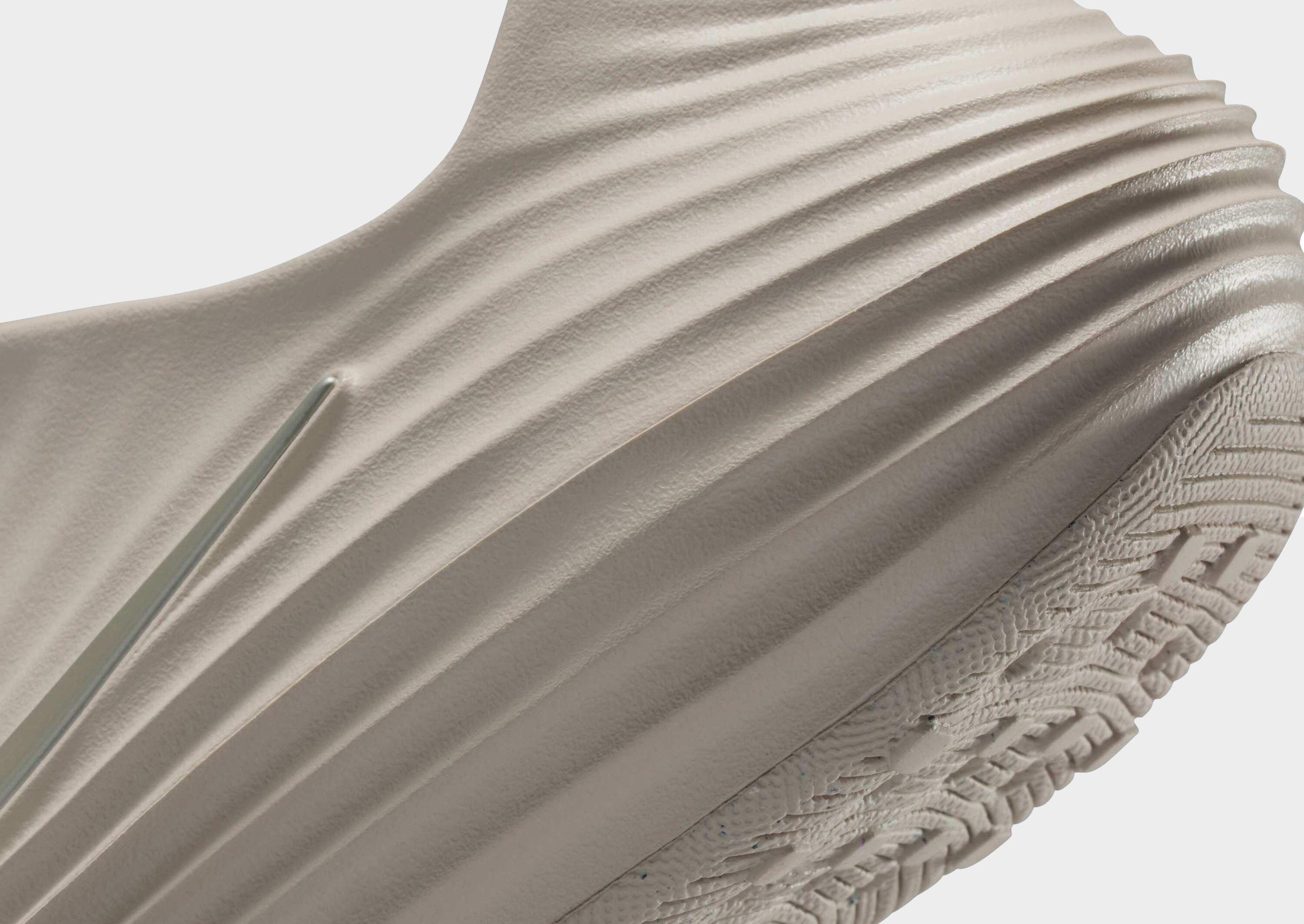 Nike OLDER KIDS' SHOES