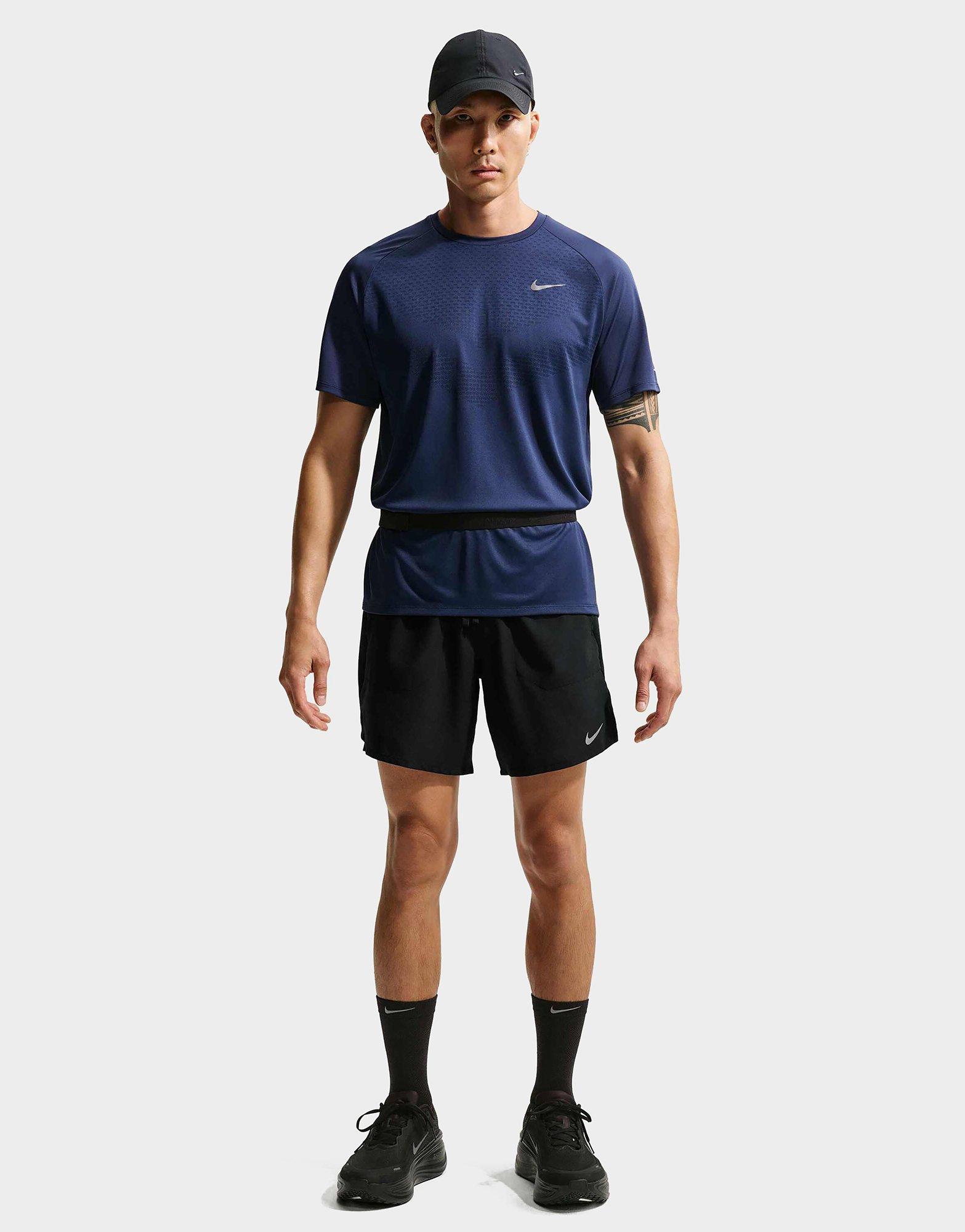 Nike STRIDE SHORTS
