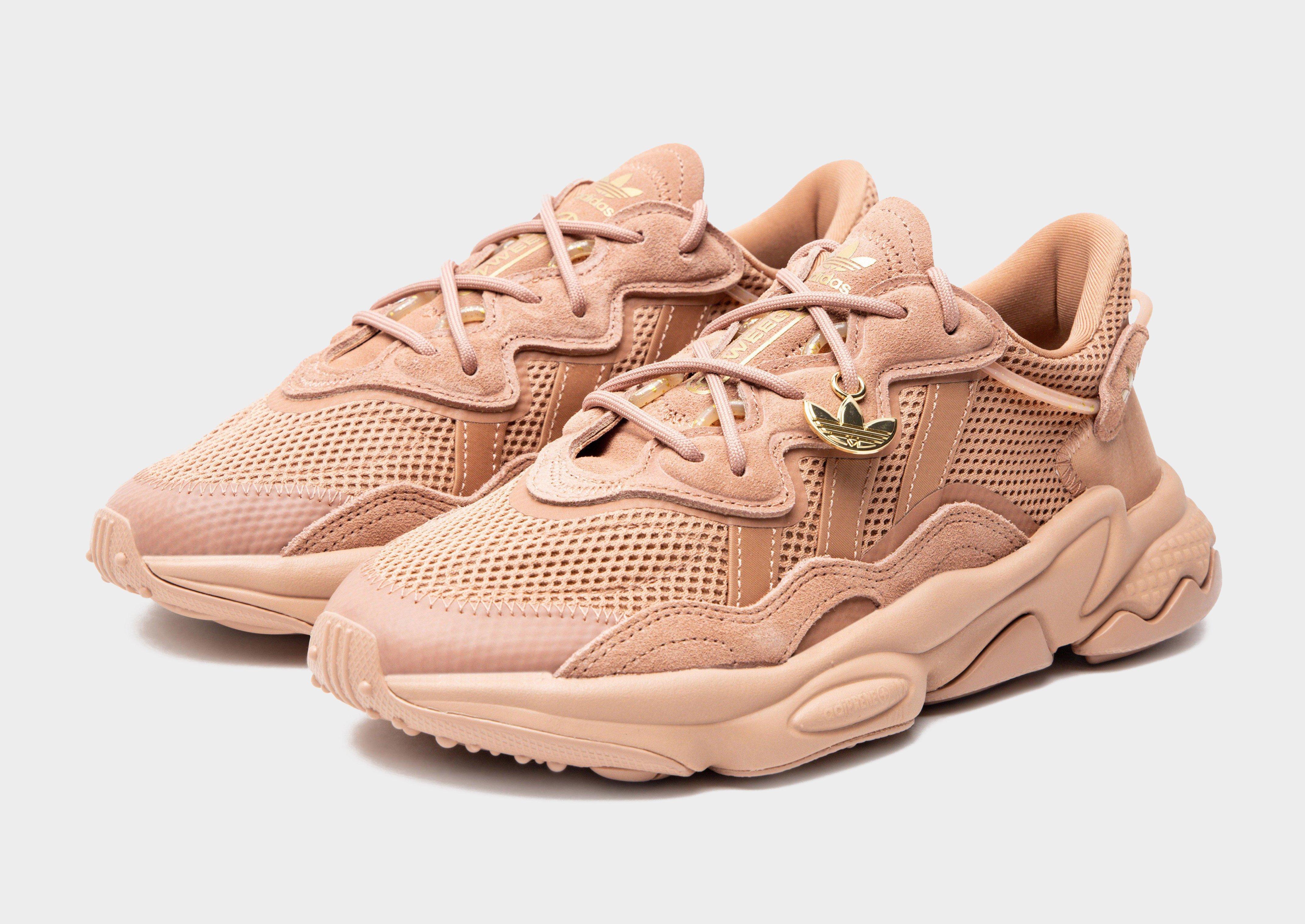 ozweego clear brown size 5