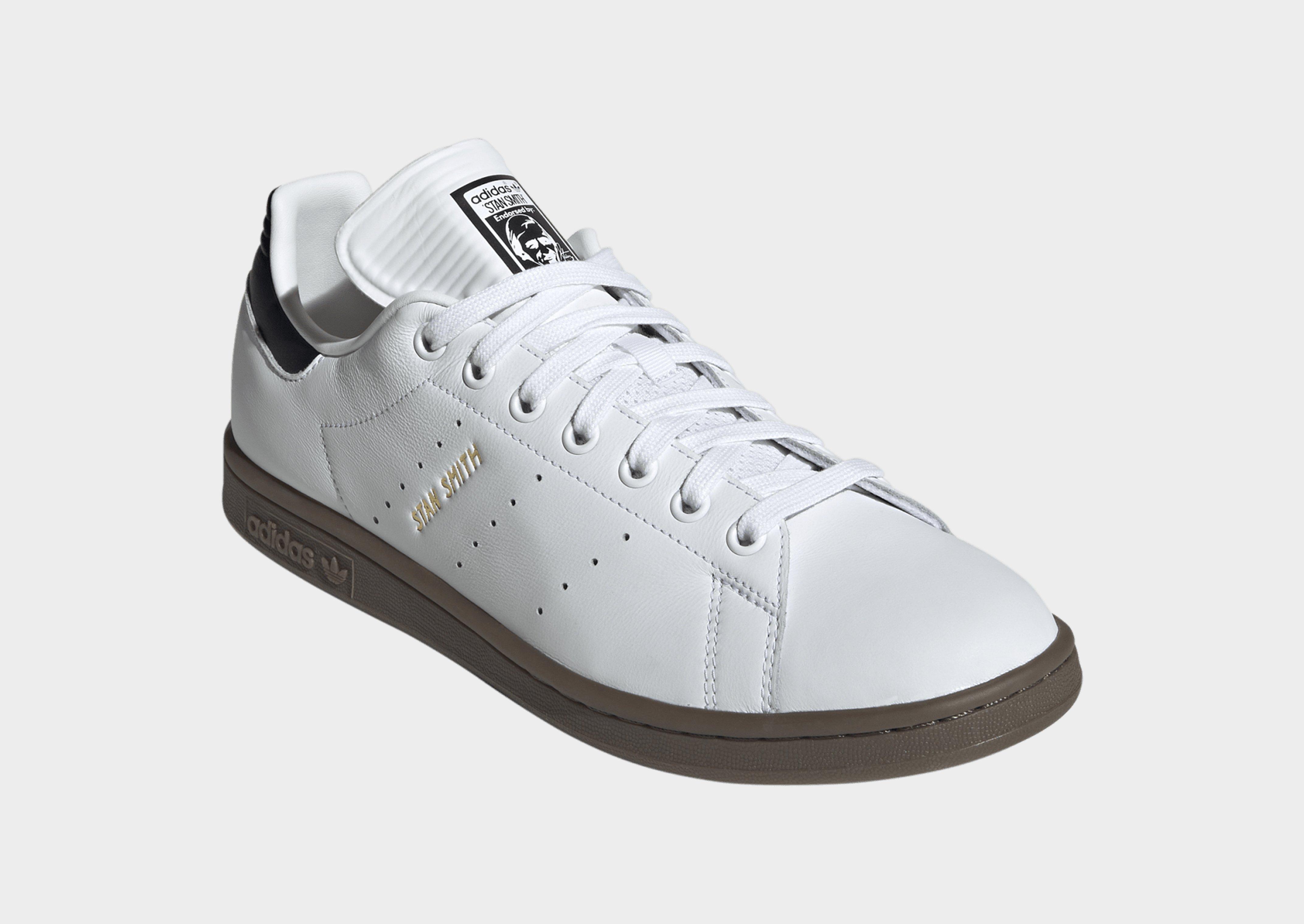 Shoes that look like stan smiths deals