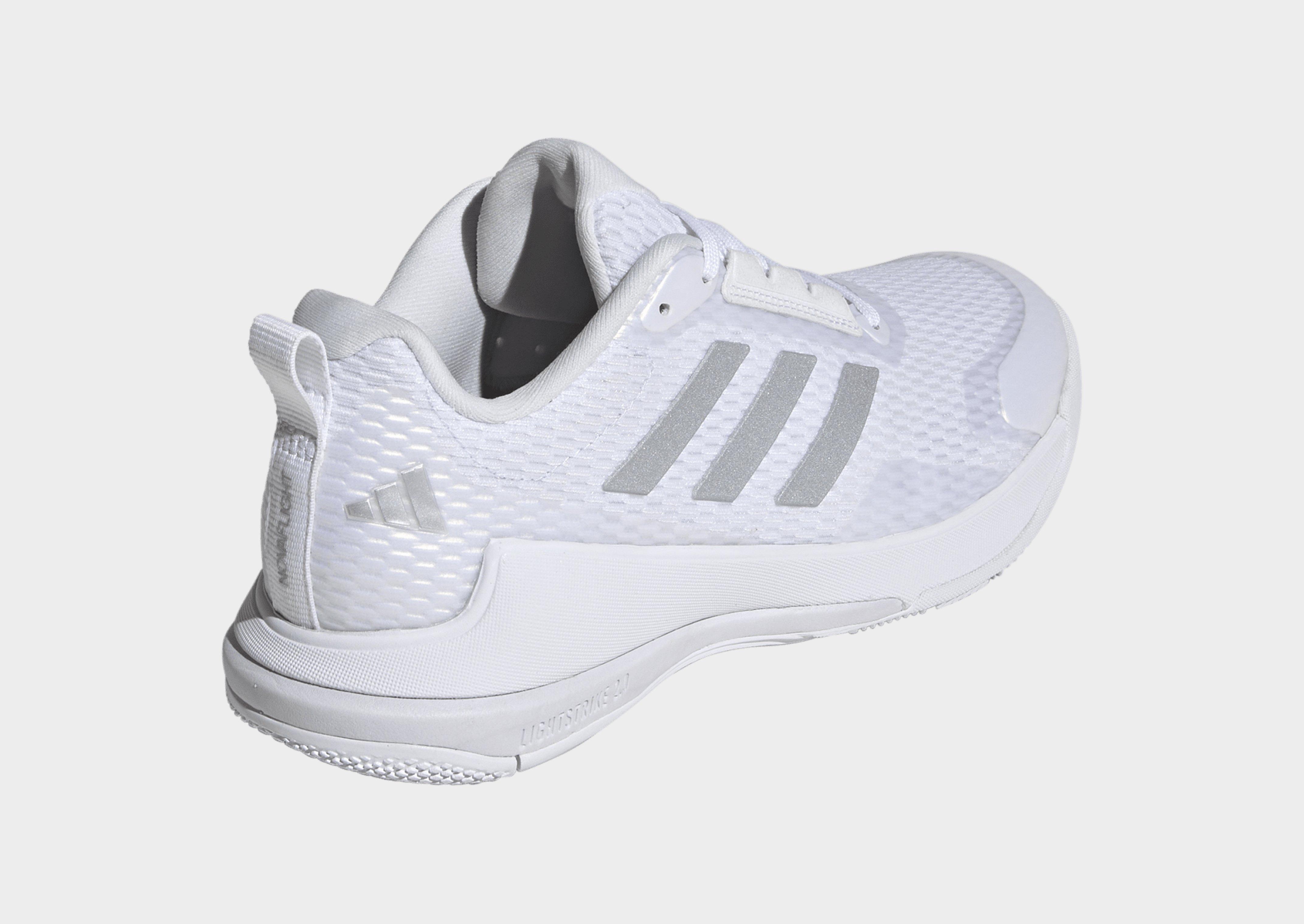 adidas Novaflight 2 Indoor Schuh