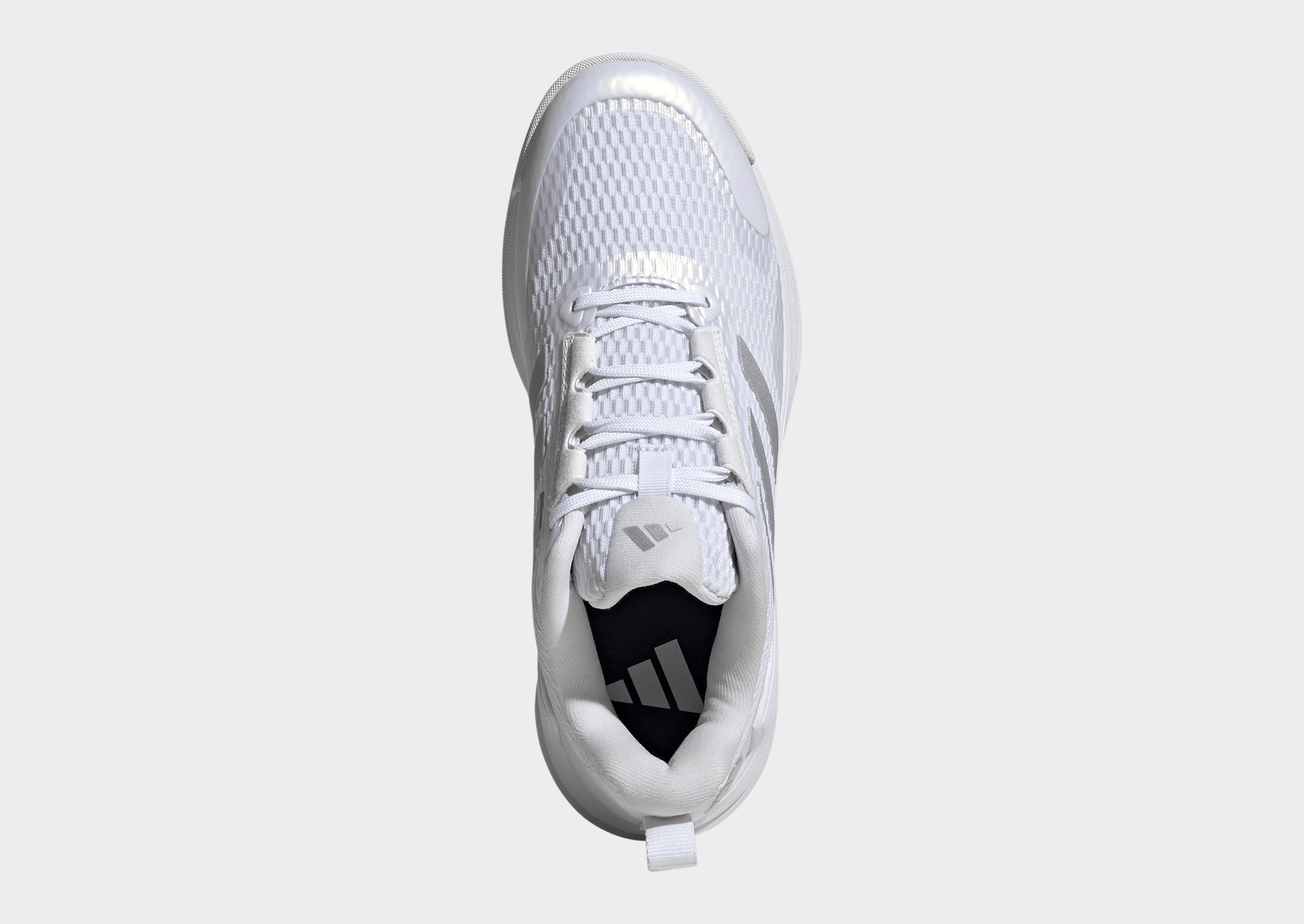 adidas Novaflight 2 Indoor Schuh