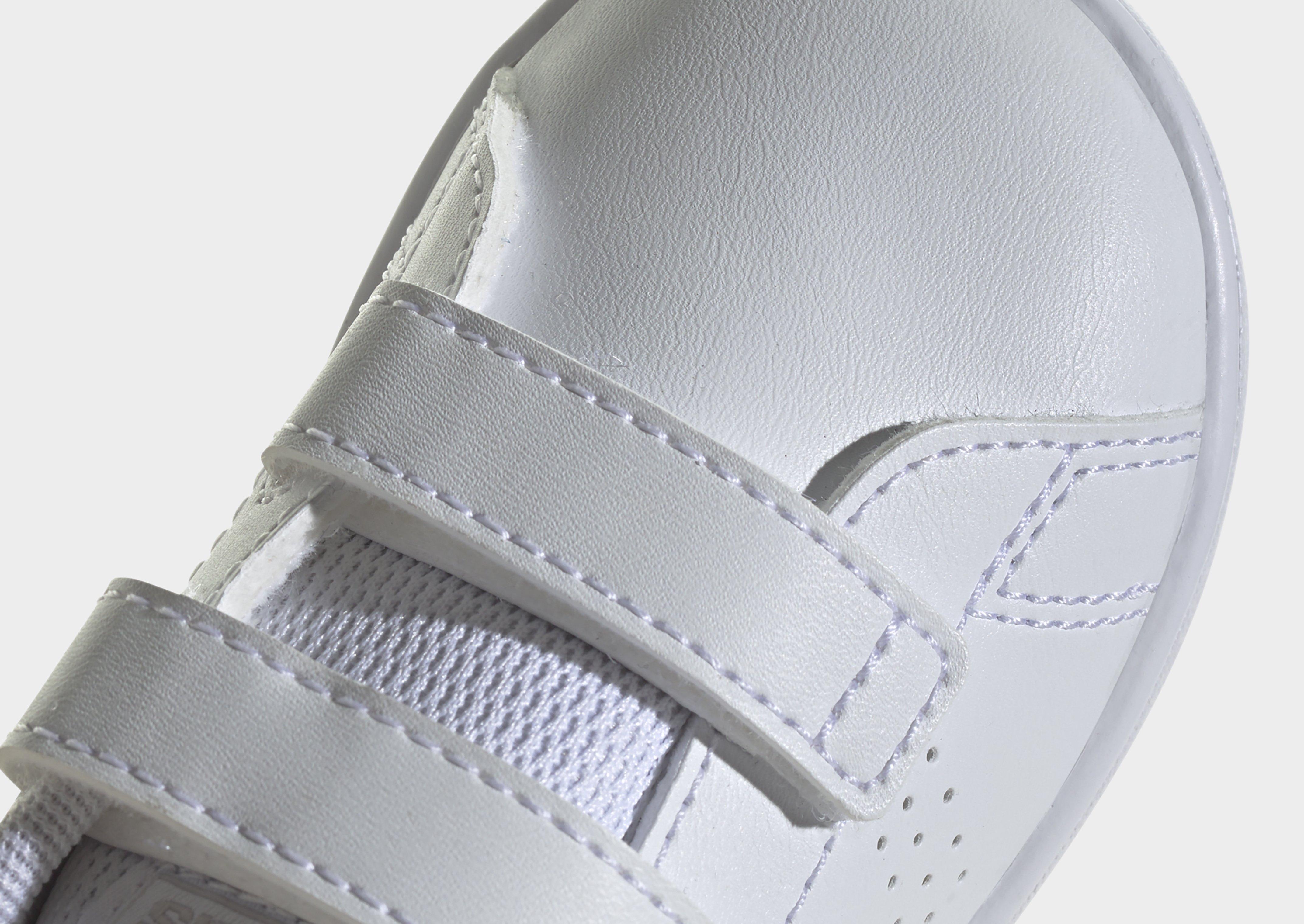 adidas Advantage Lifestyle Court Two Hook-and-loop Schuh