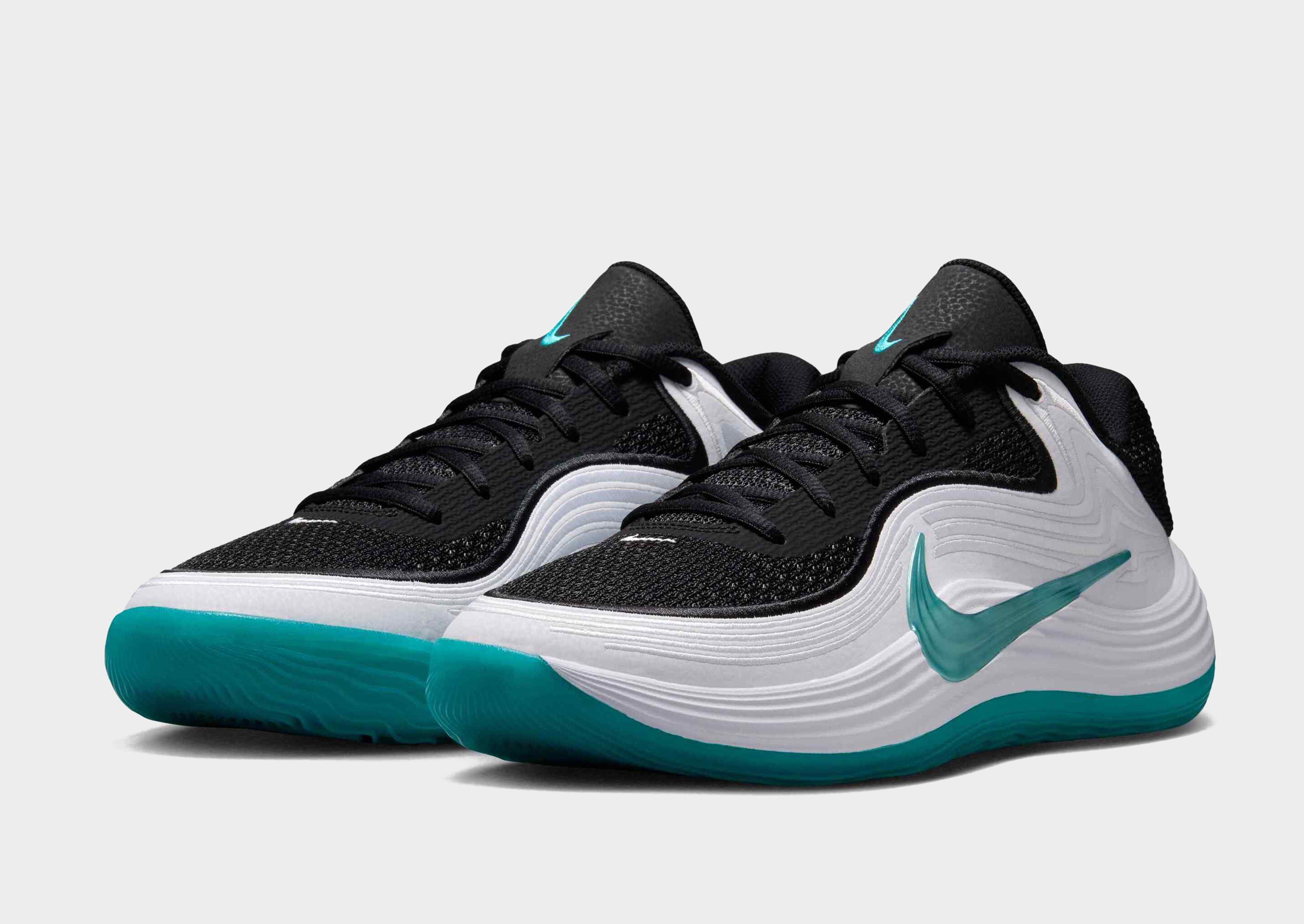 Nike MEN'S BASKETBALL SHOES