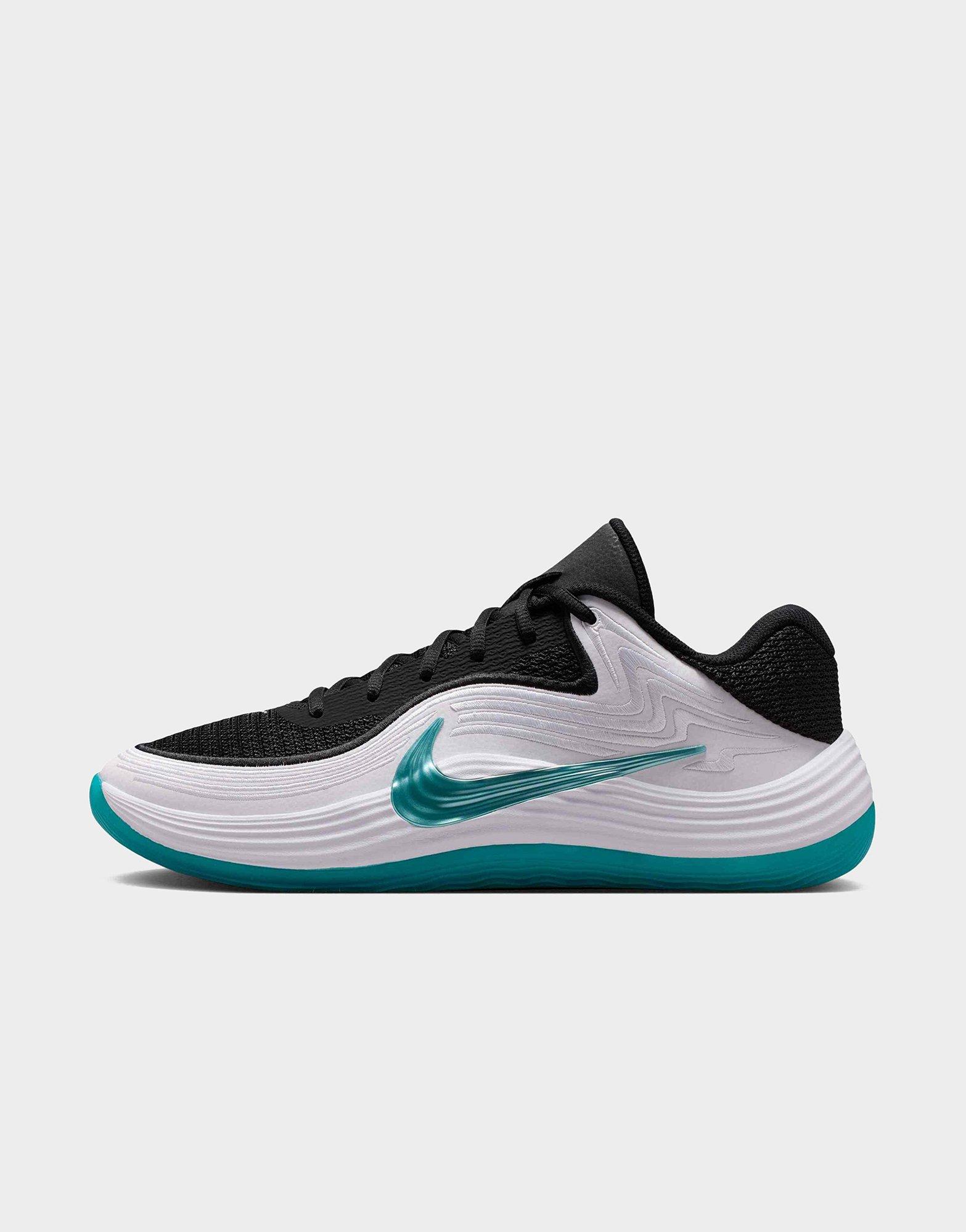 Nike MEN'S BASKETBALL SHOES