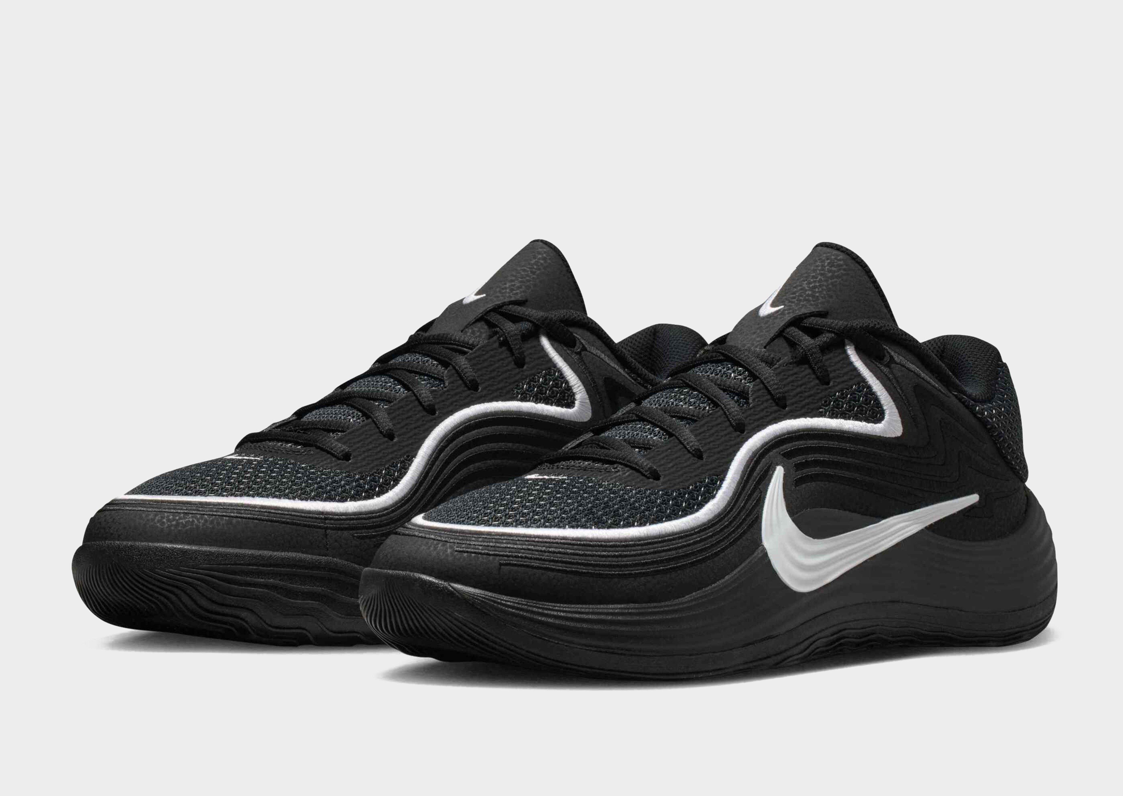 Nike MEN'S BASKETBALL SHOES