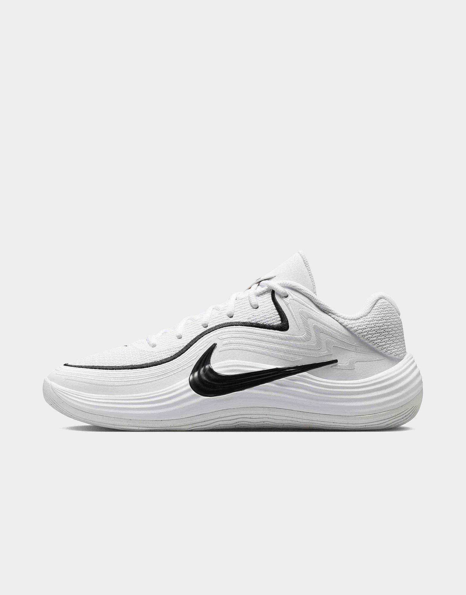Nike MEN'S BASKETBALL SHOES