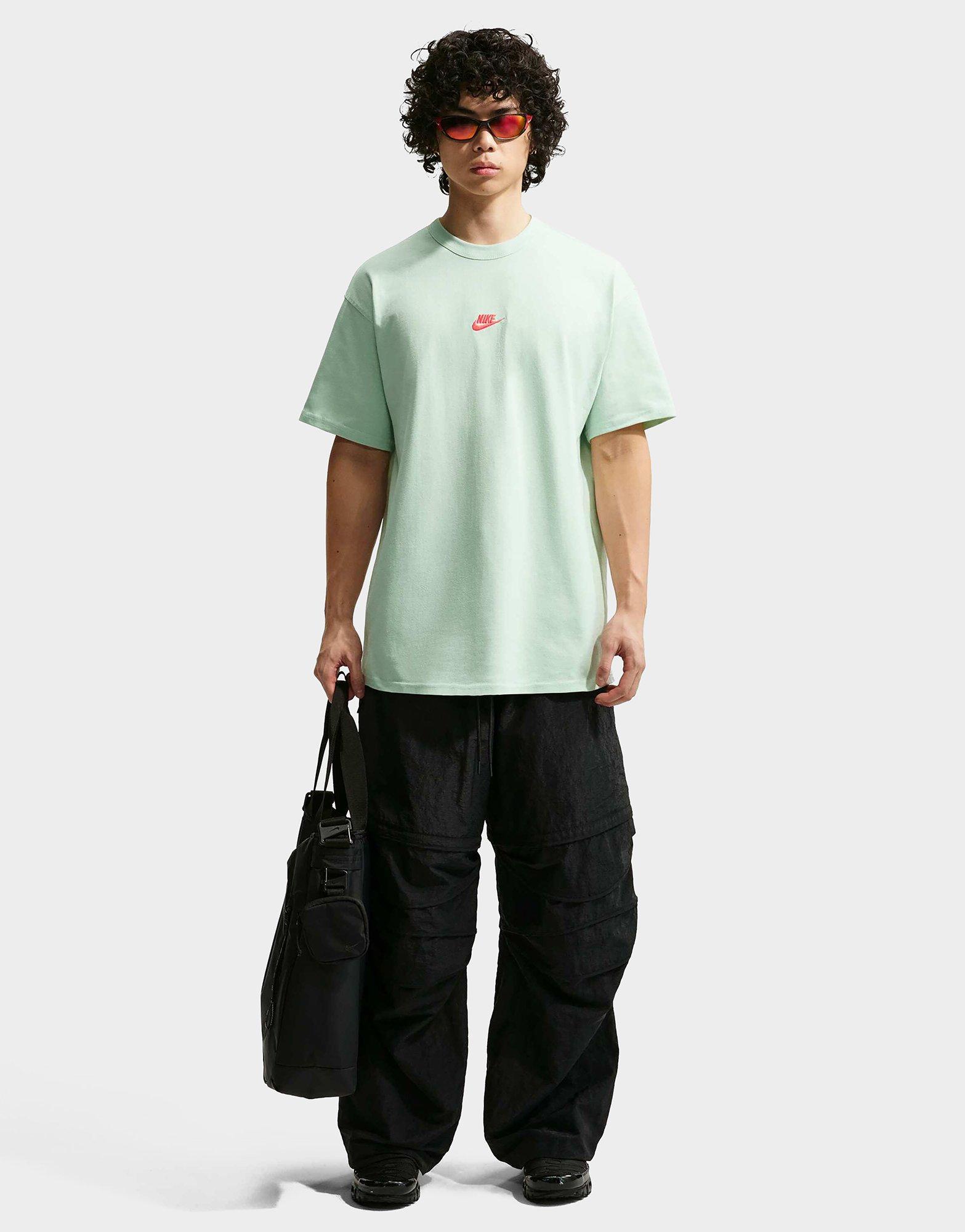 Nike MEN'S T-SHIRT