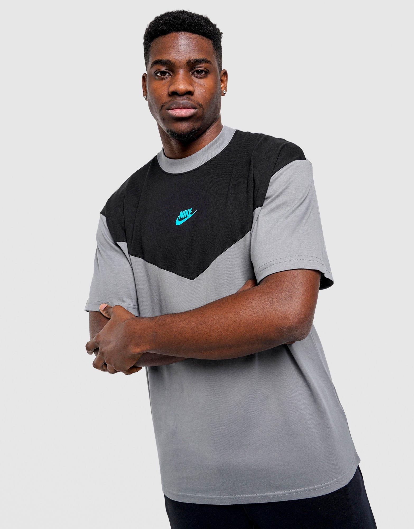 Nike MEN'S T-SHIRT