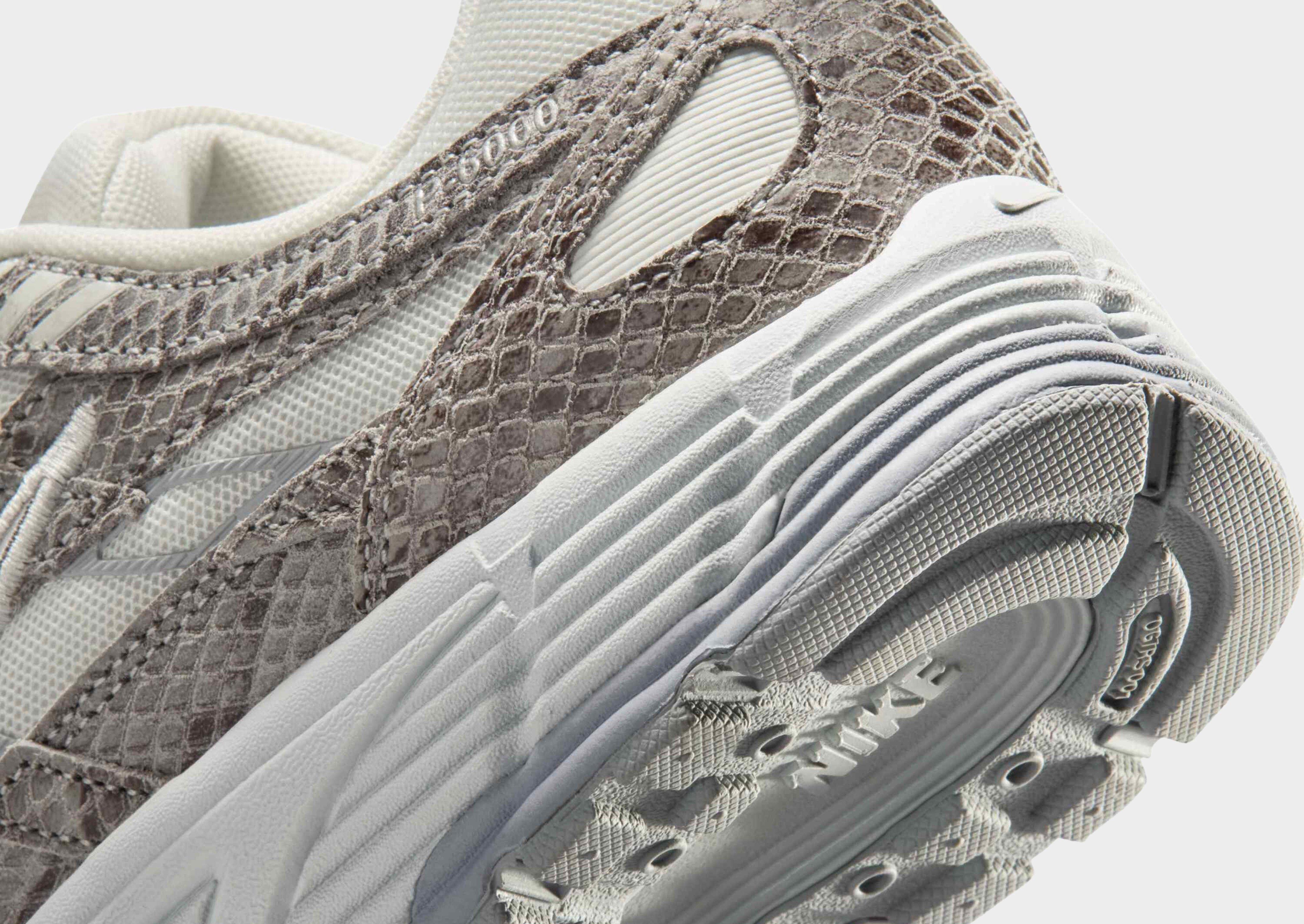 Nike Women's Shoes P-6000 SE