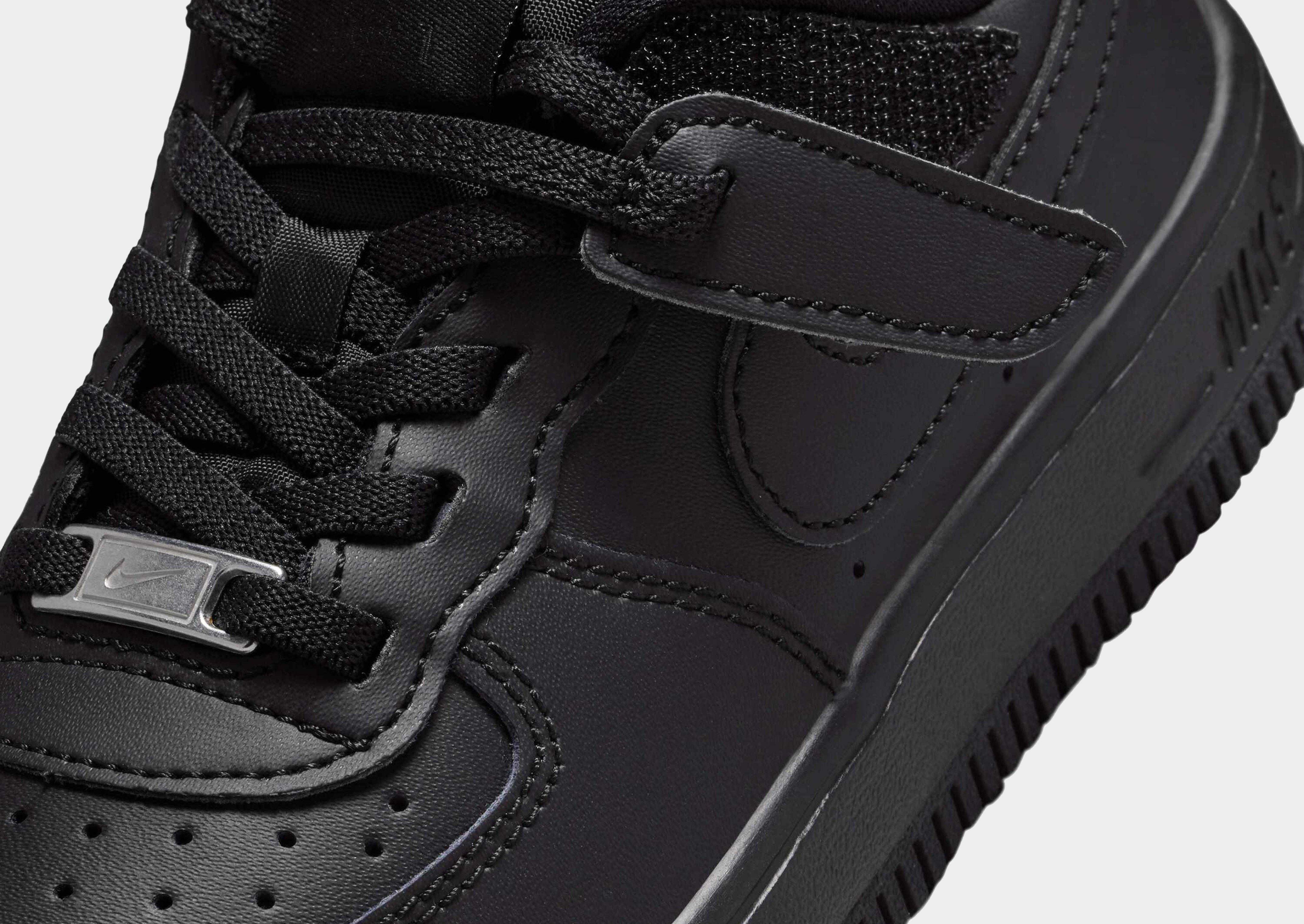 Nike YOUNGER KIDS' SHOES