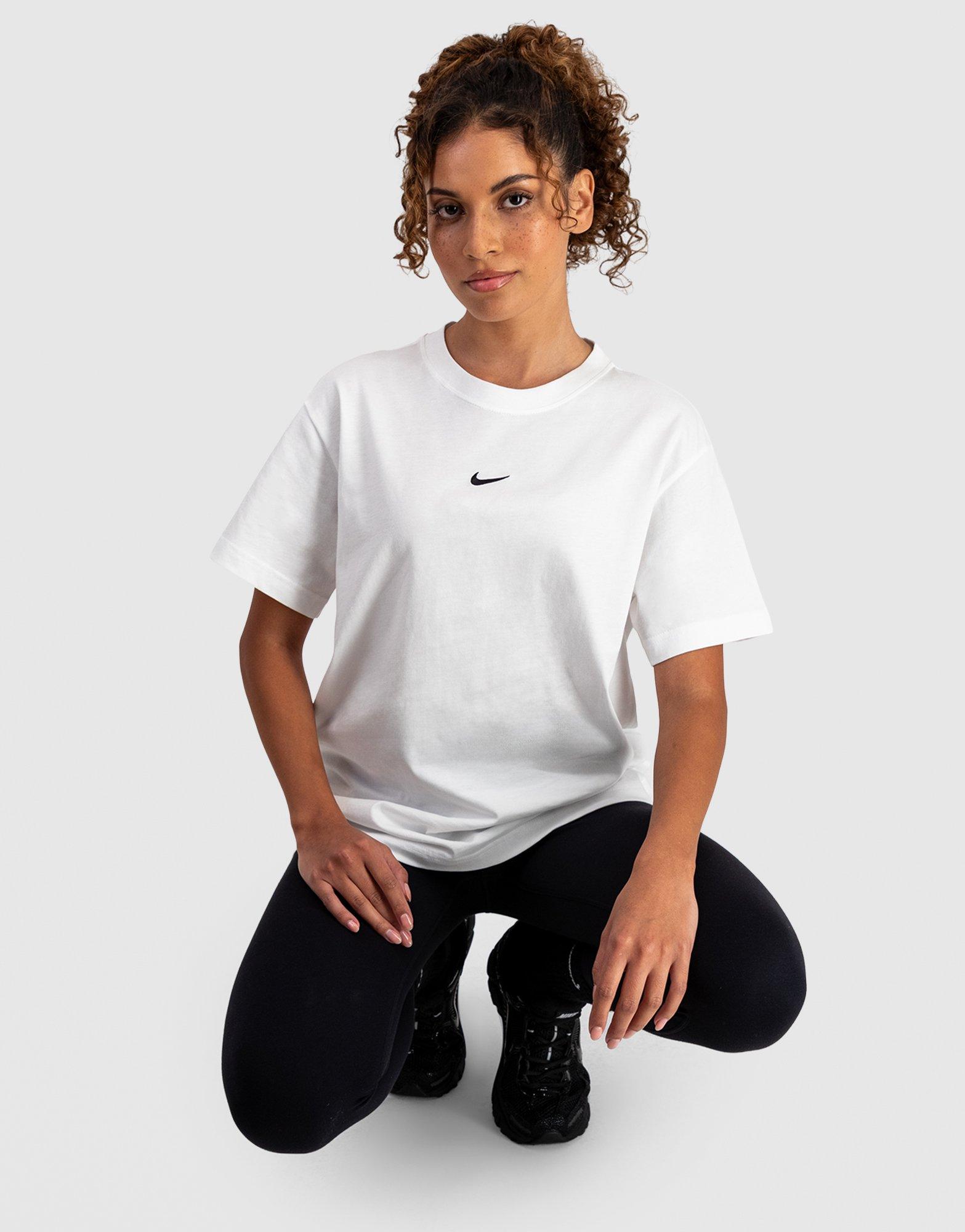 Nike Oversized T-shirt voor dames Sportswear Classic