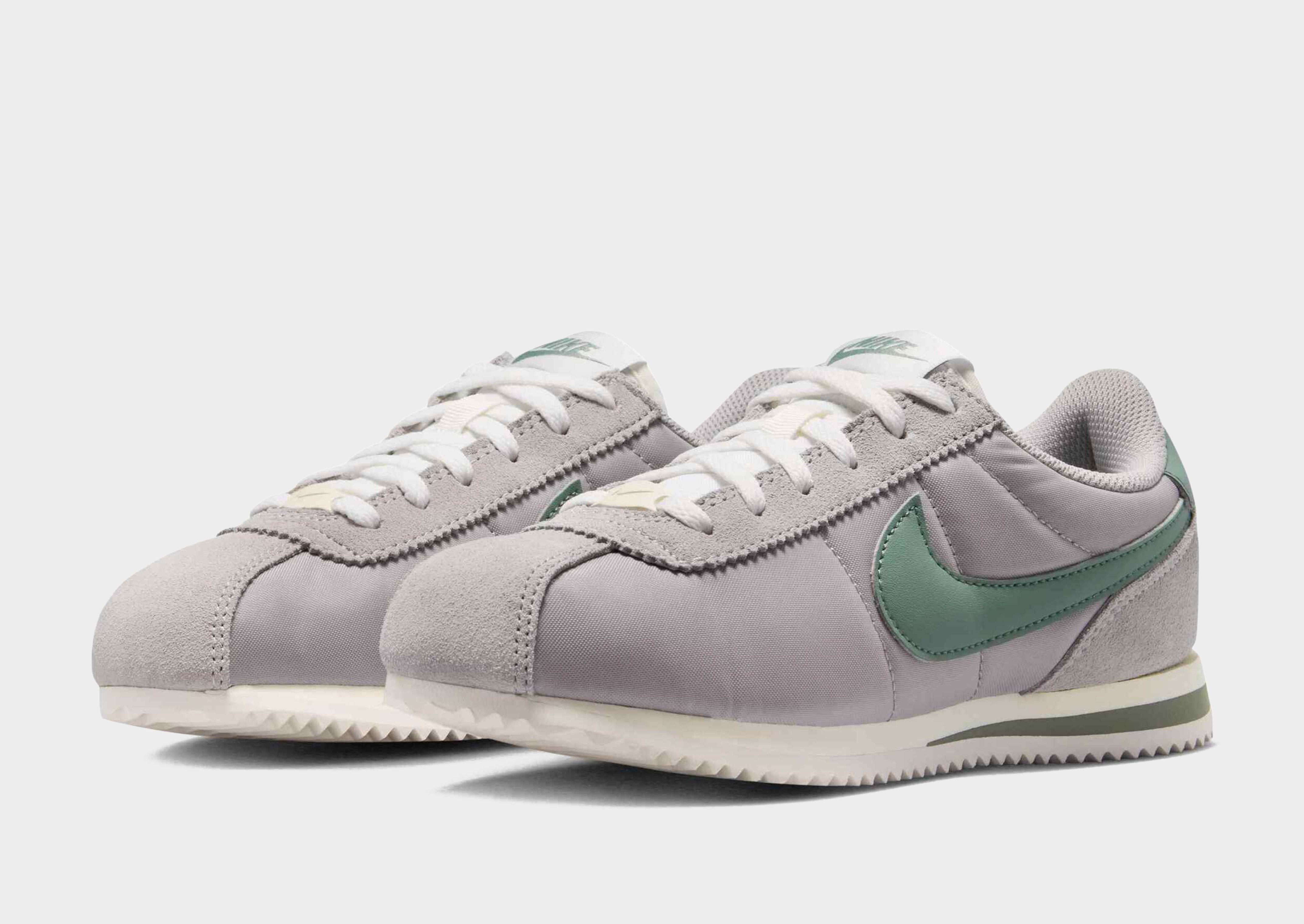 Nike OLDER KIDS' SHOES