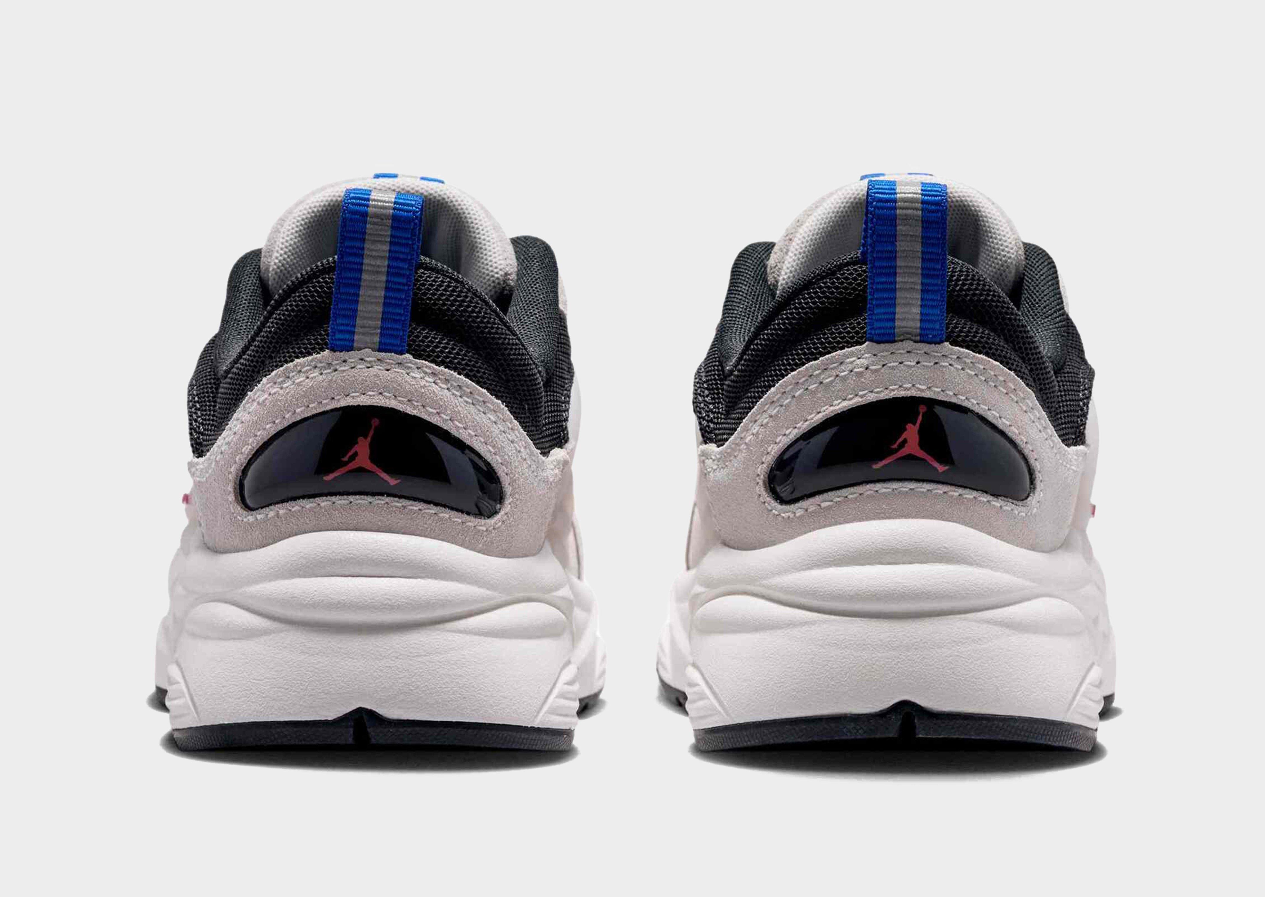 Jordan OLDER KIDS' SHOES