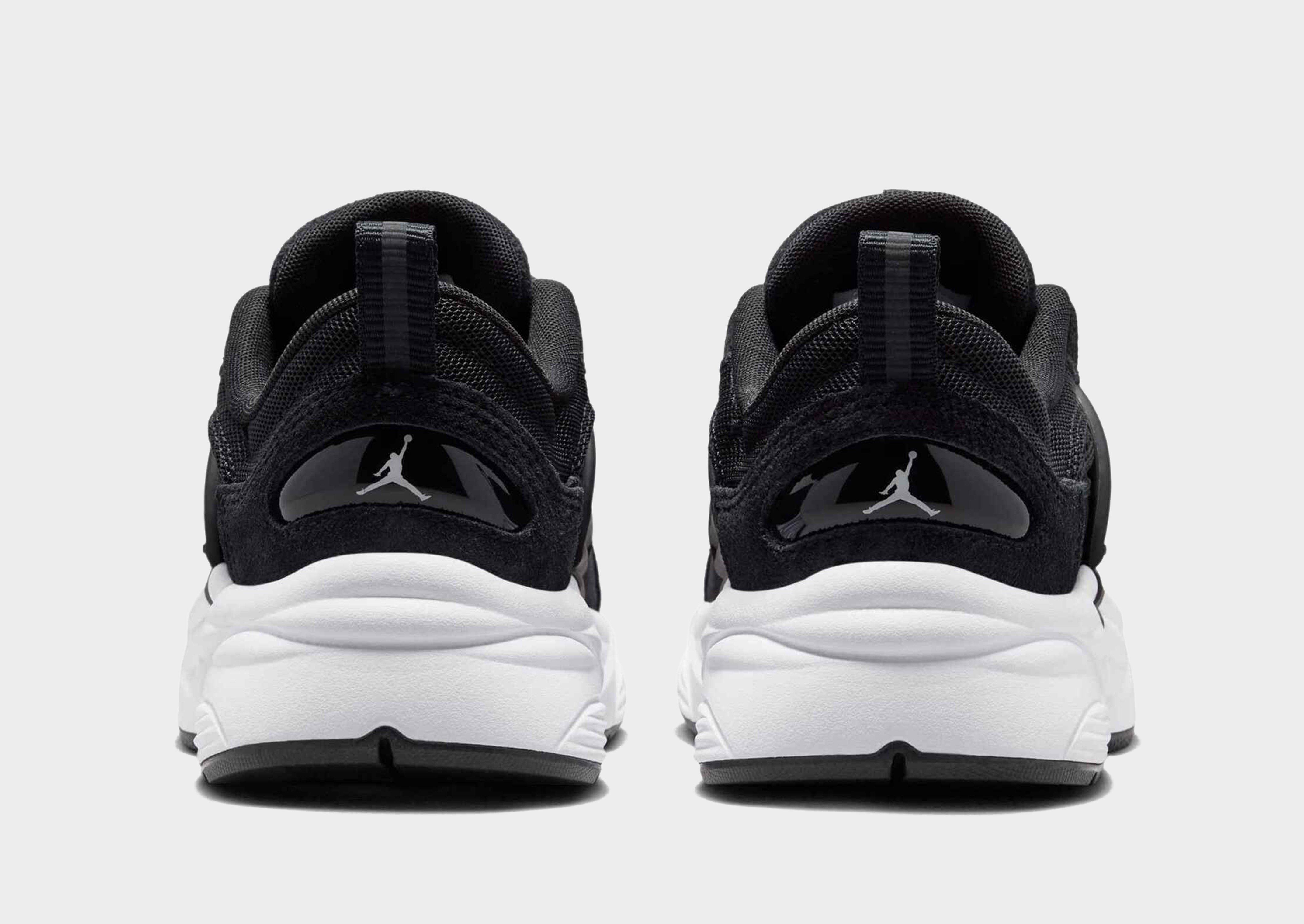 Jordan OLDER KIDS' SHOES