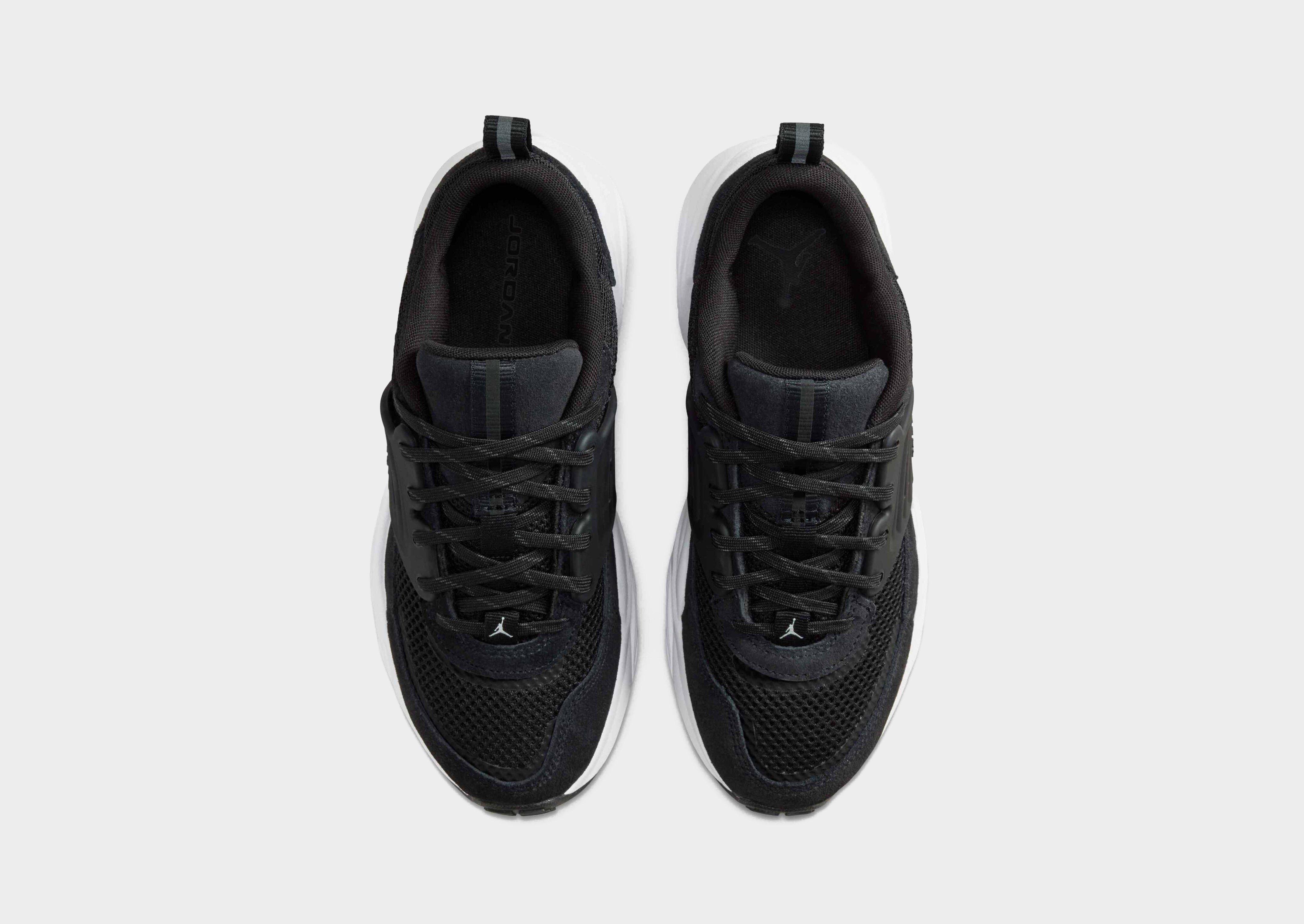 Jordan OLDER KIDS' SHOES
