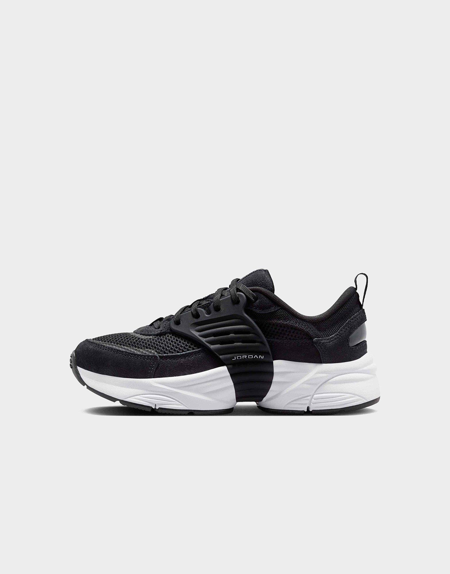 Jordan OLDER KIDS' SHOES