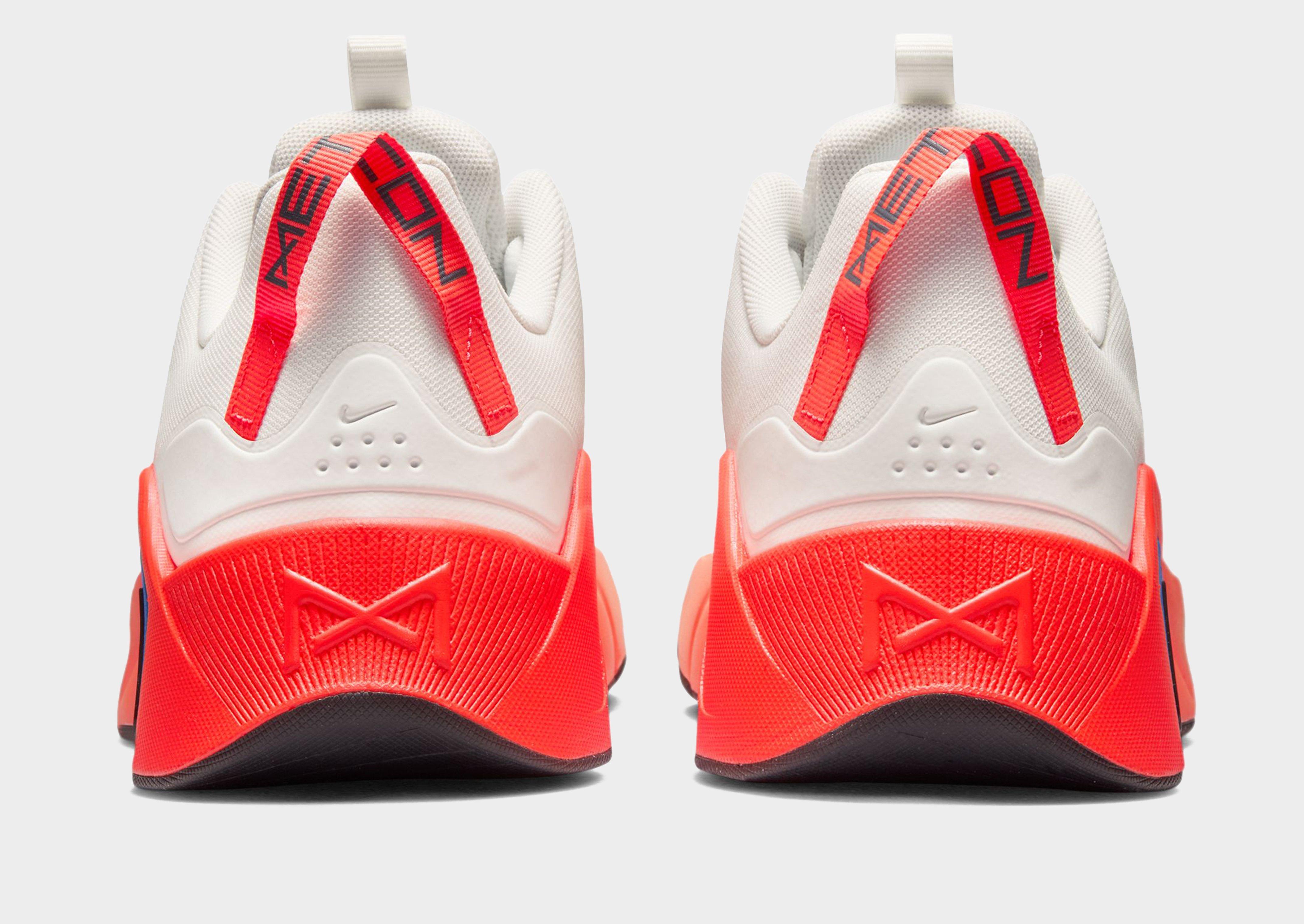 Nike MEN'S TRAINING SHOES