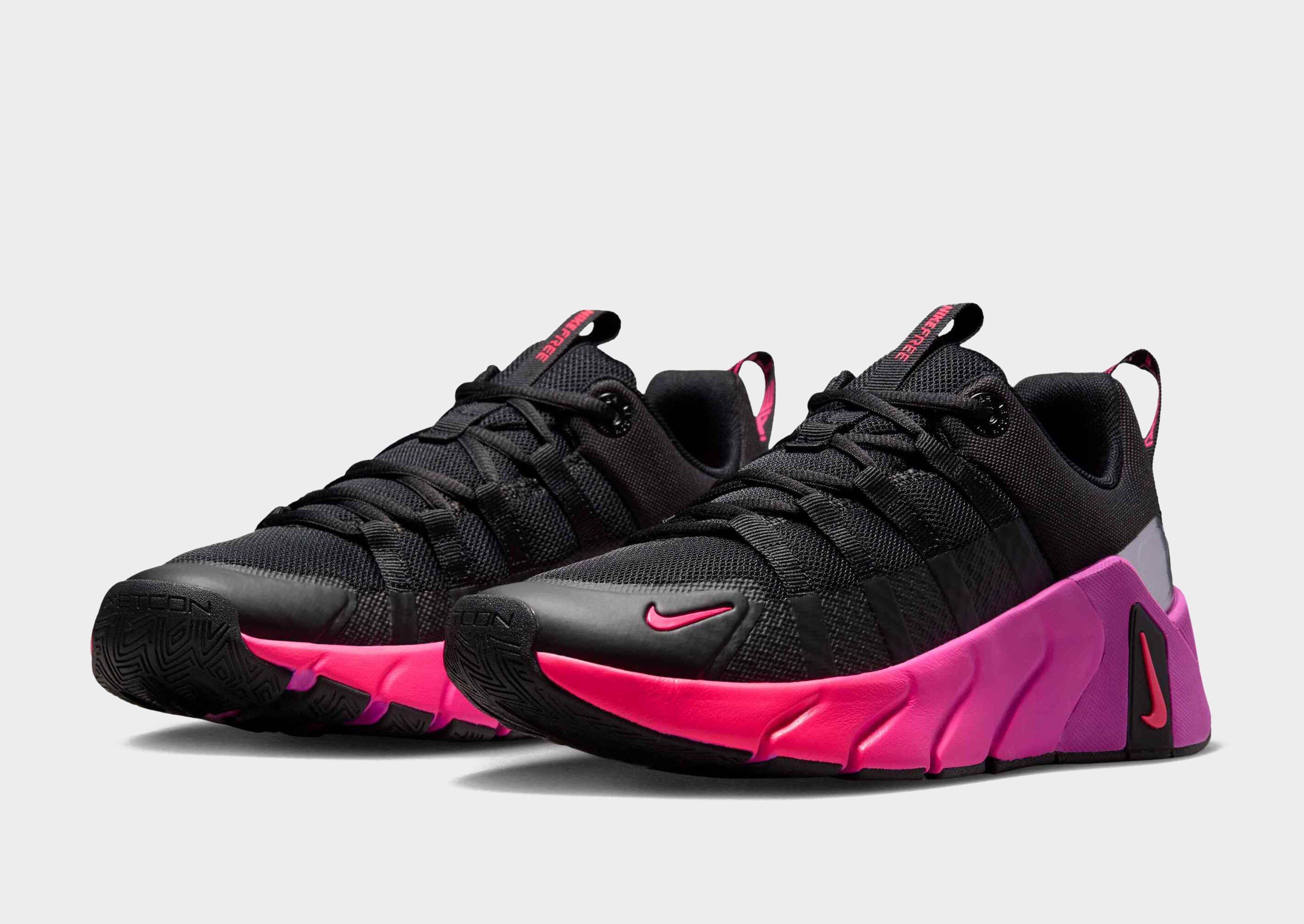 Nike WOMEN'S TRAINING SHOES
