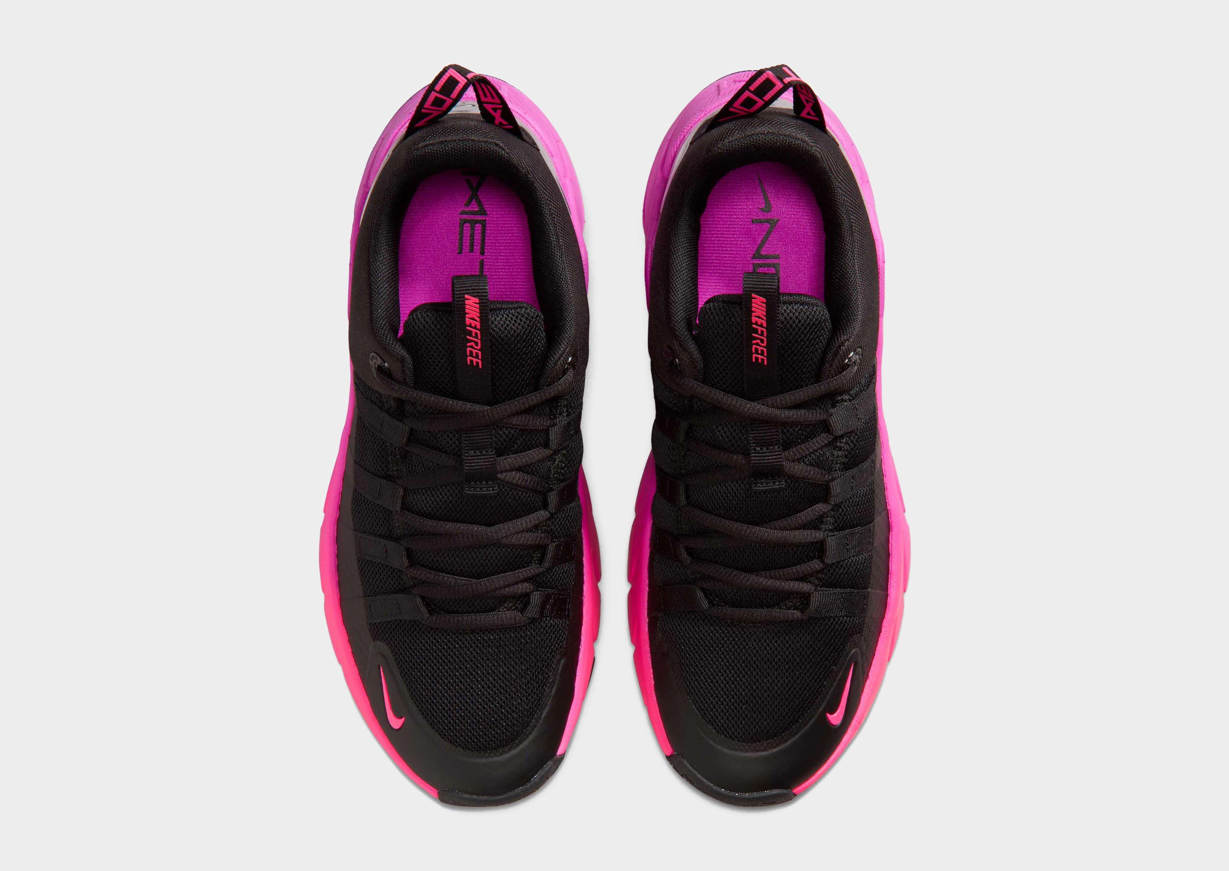 Nike WOMEN'S TRAINING SHOES