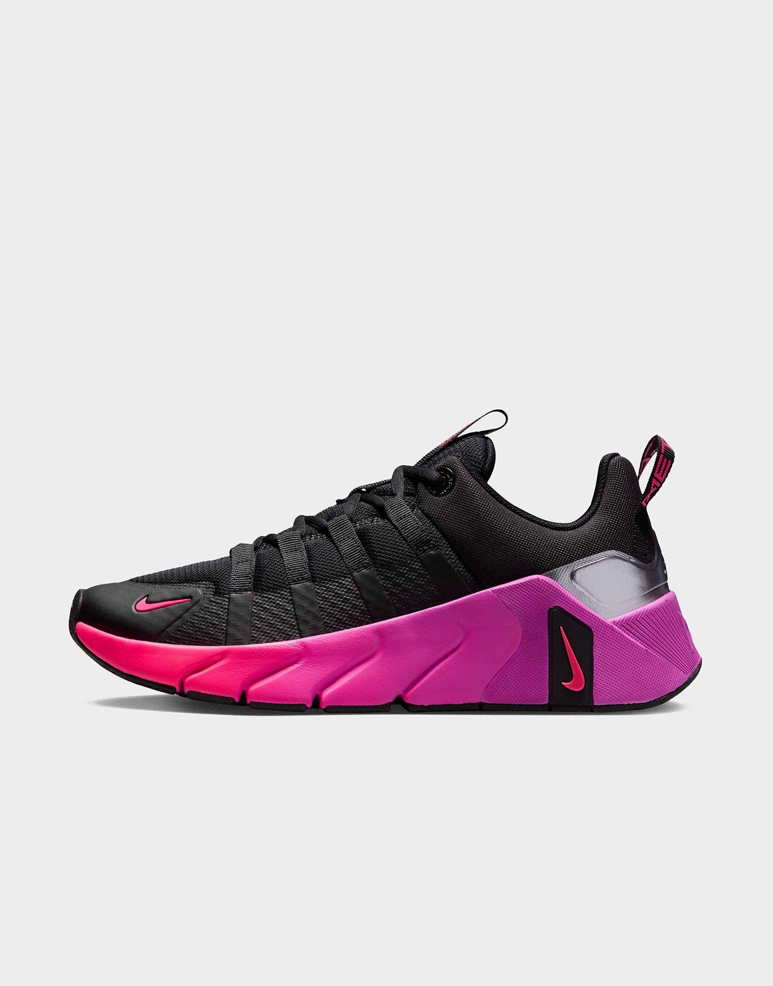Nike WOMEN'S TRAINING SHOES