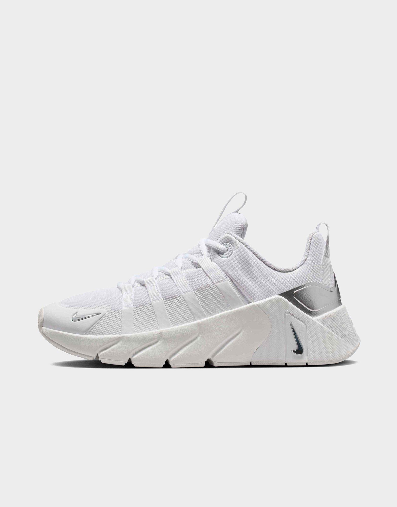 Nike WOMEN'S TRAINING SHOES
