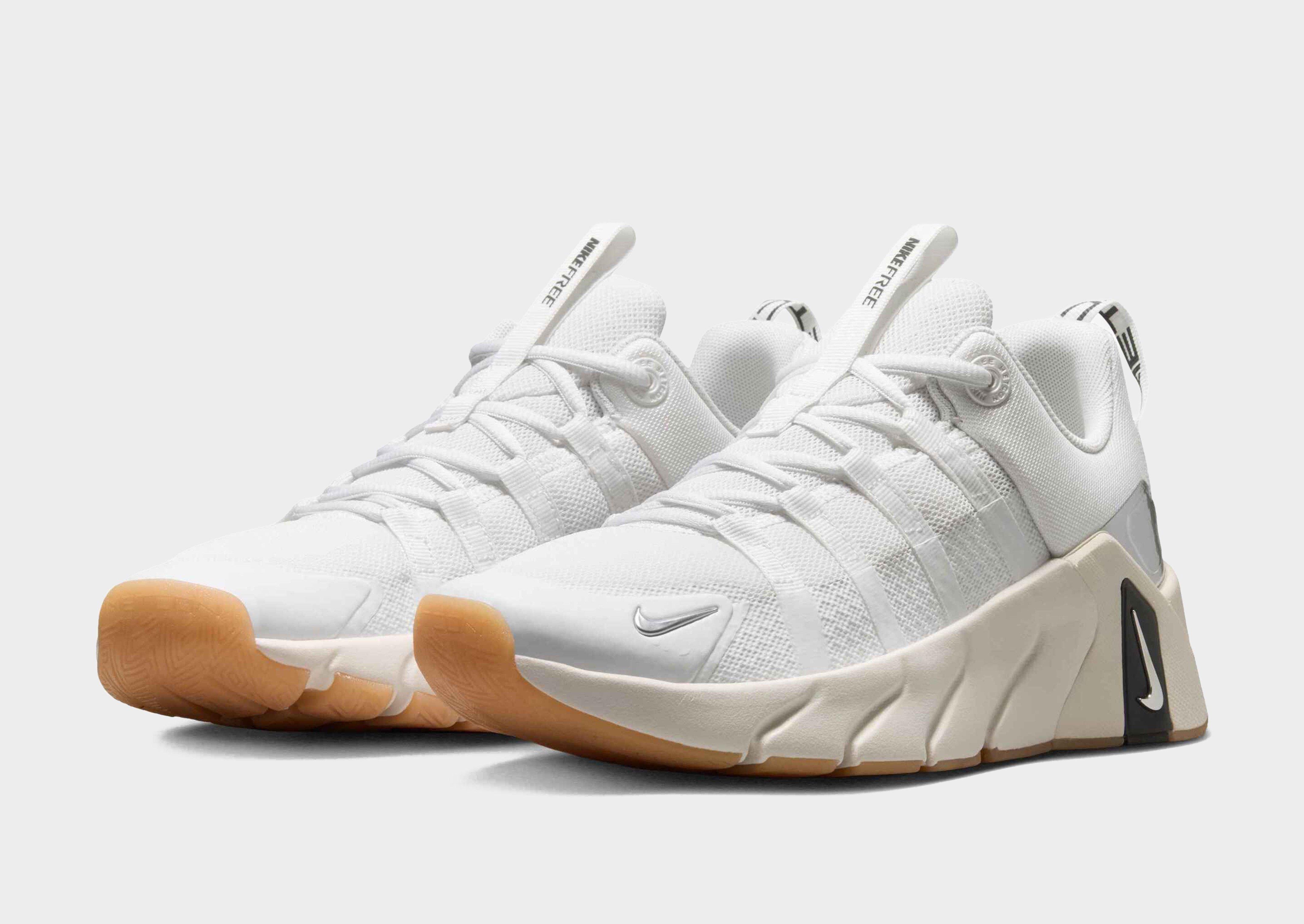 Nike WOMEN'S TRAINING SHOES
