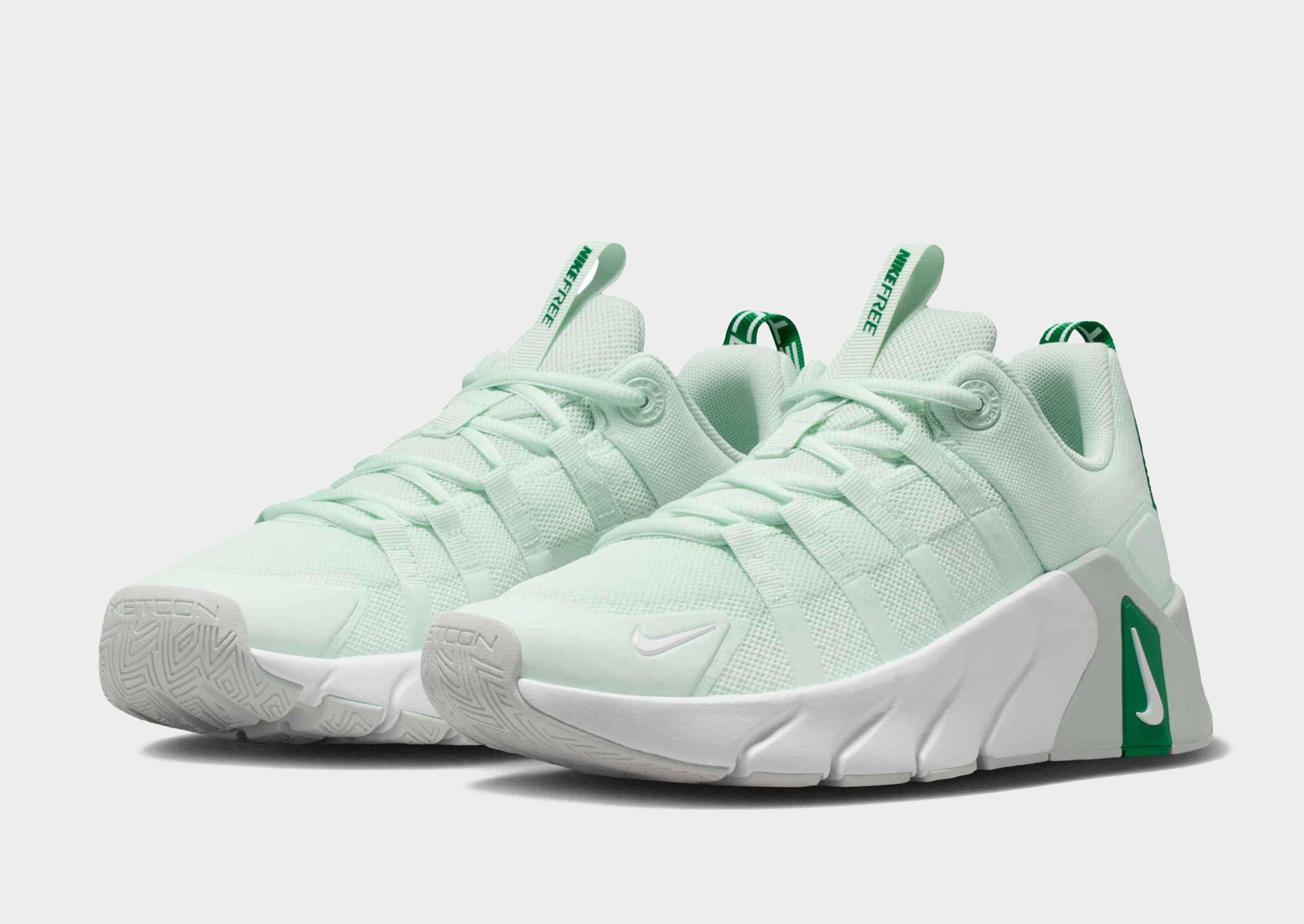 Nike WOMEN'S TRAINING SHOES