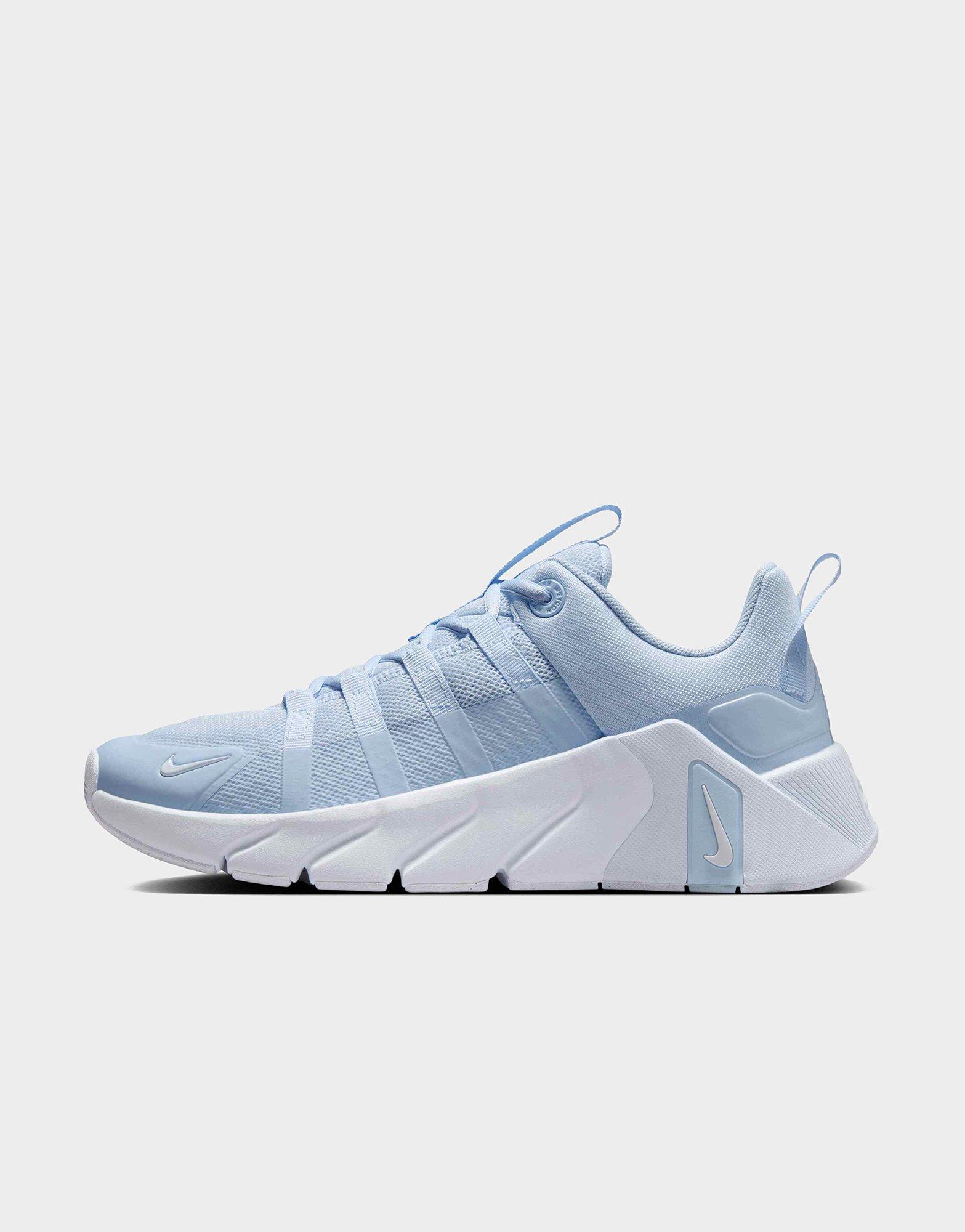 Nike WOMEN'S TRAINING SHOES