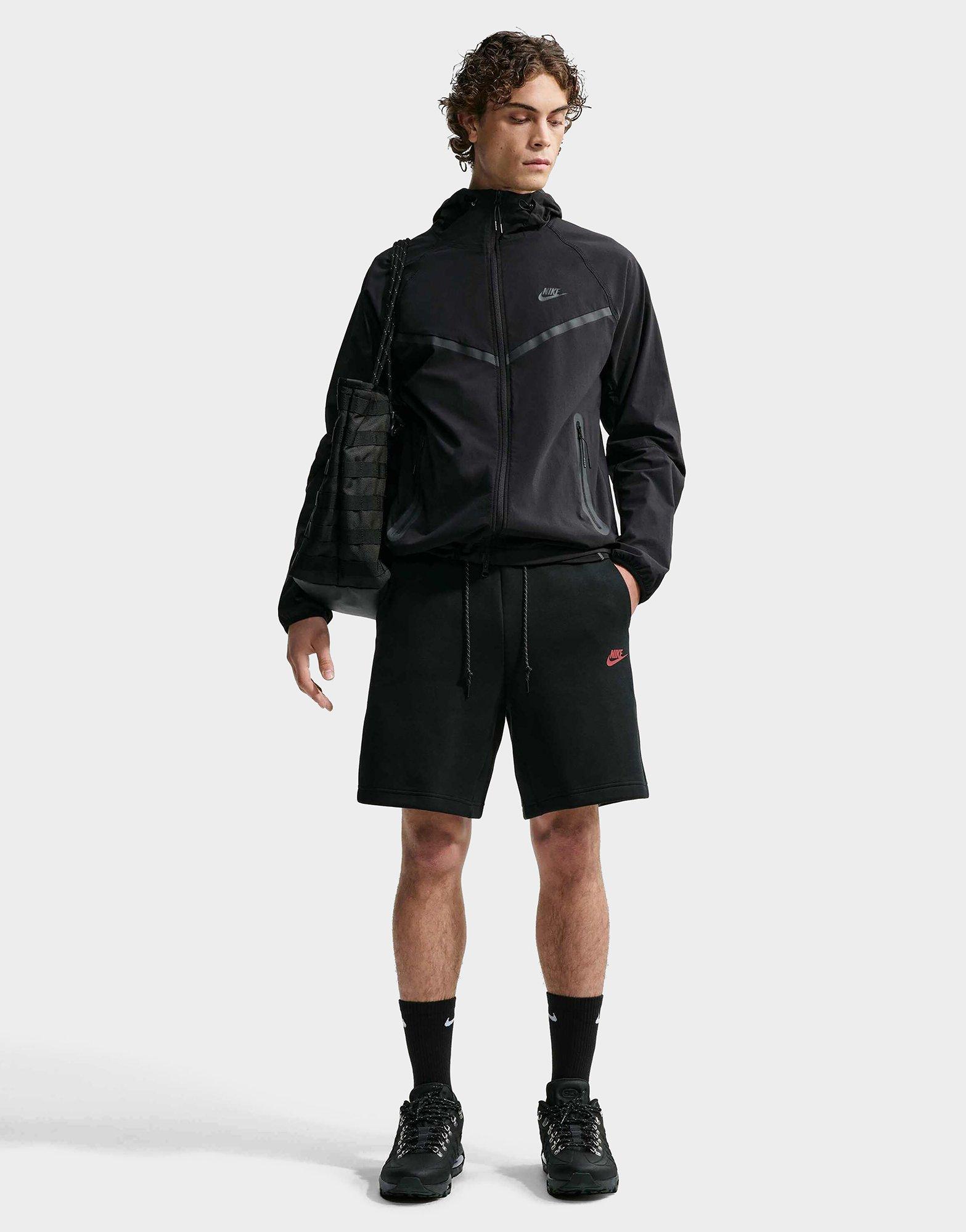 Nike TECH SHORT