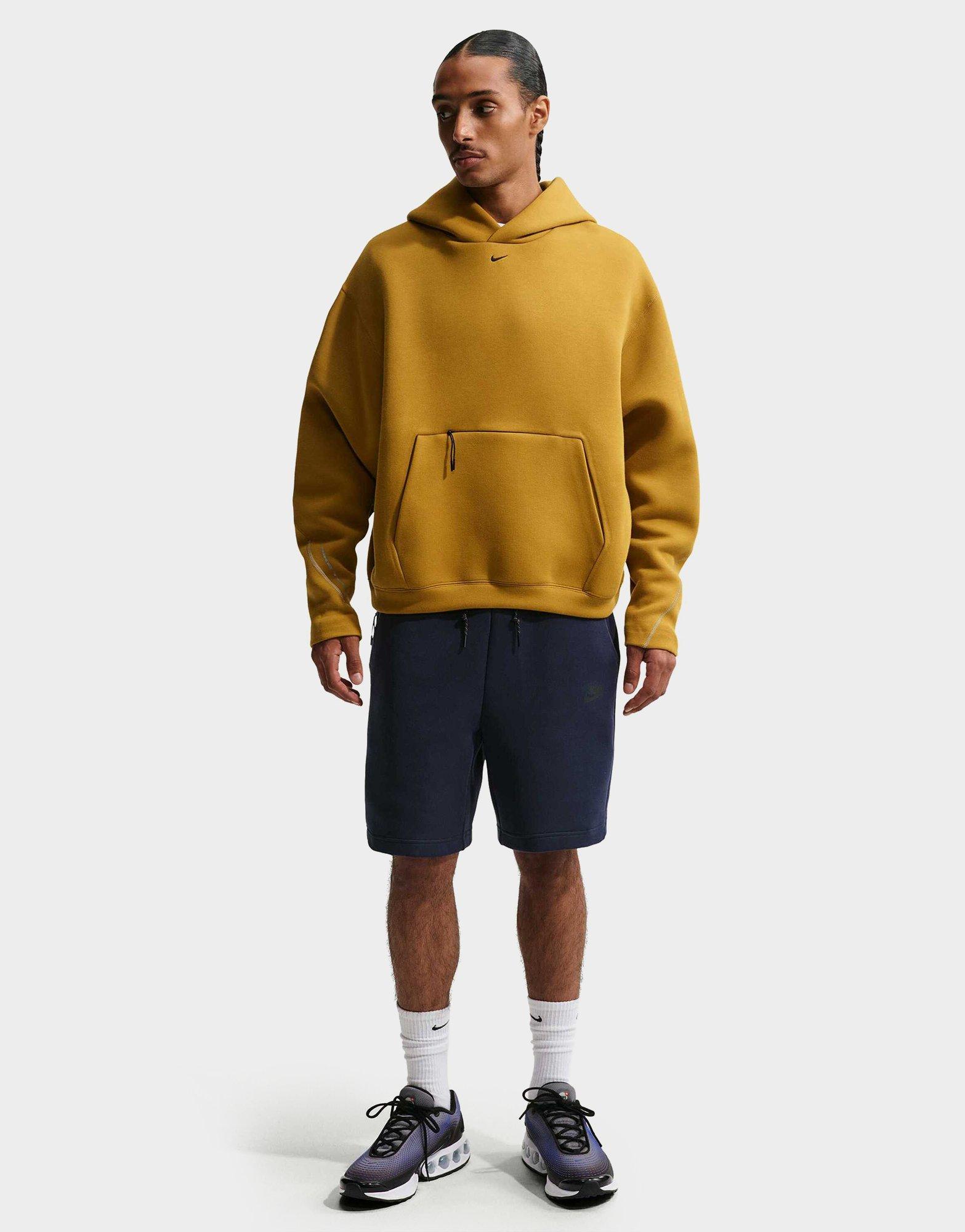 Nike Short Tech