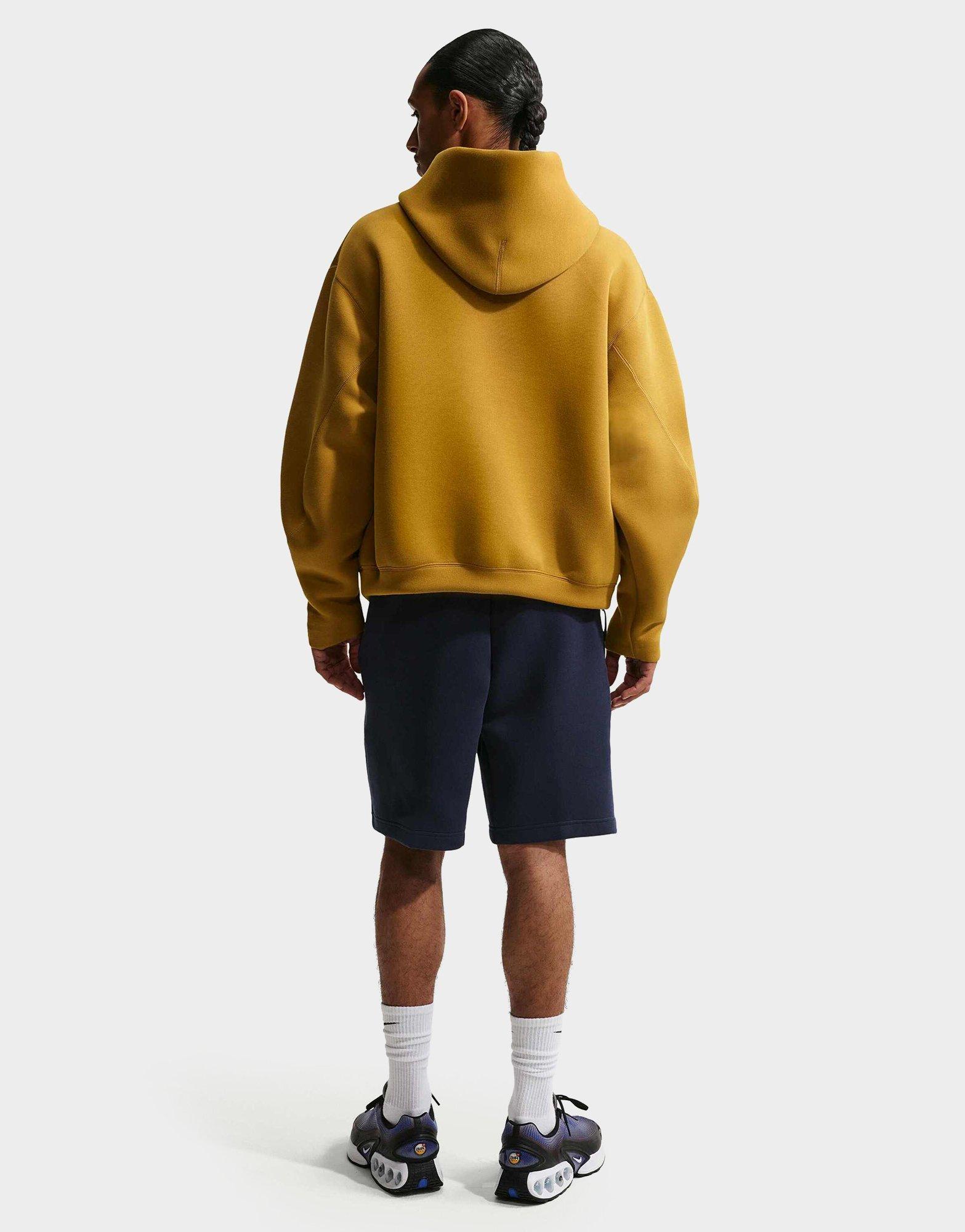Nike Short Tech