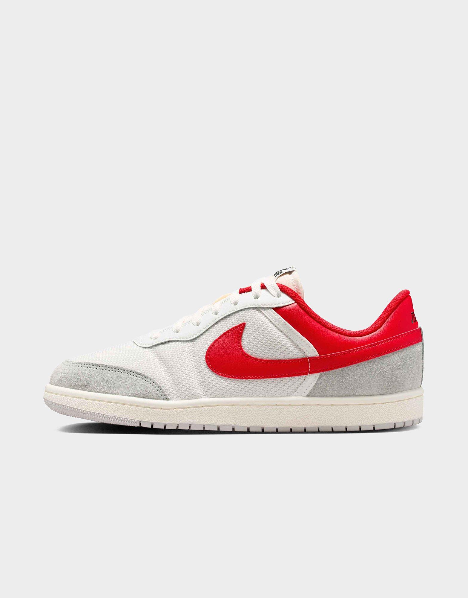 Jordan Air 1 Mid