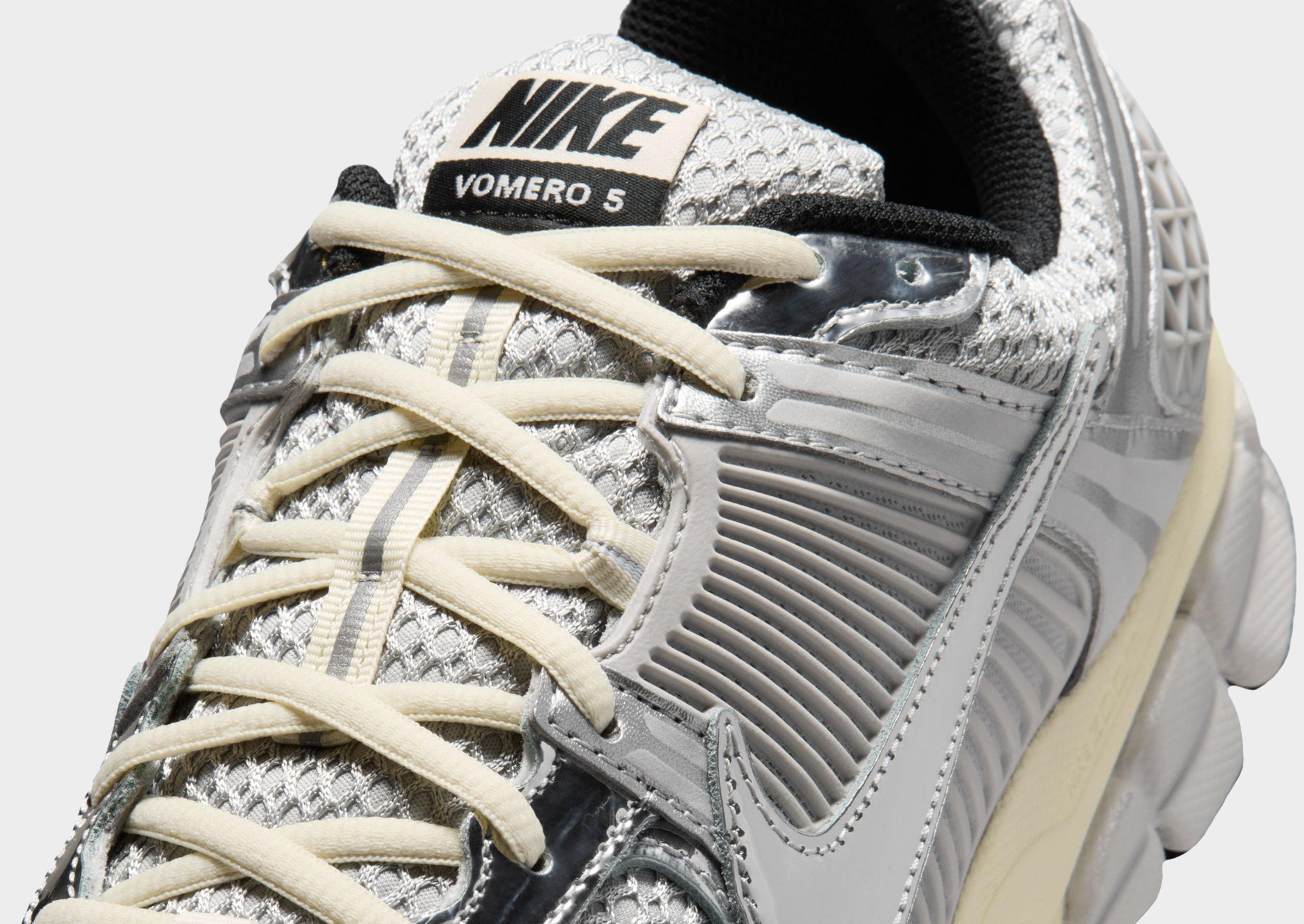 Nike MEN'S SHOES ZOOM VOMERO