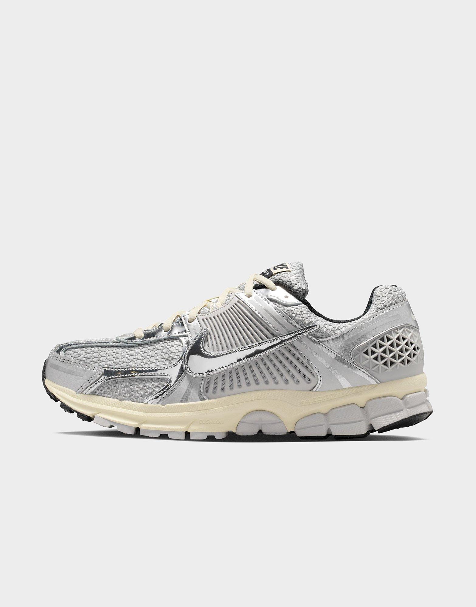 Nike MEN'S SHOES ZOOM VOMERO