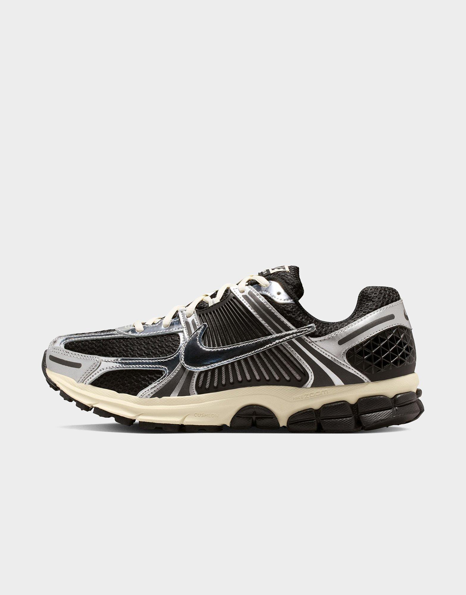 Nike MEN'S SHOES ZOOM VOMERO