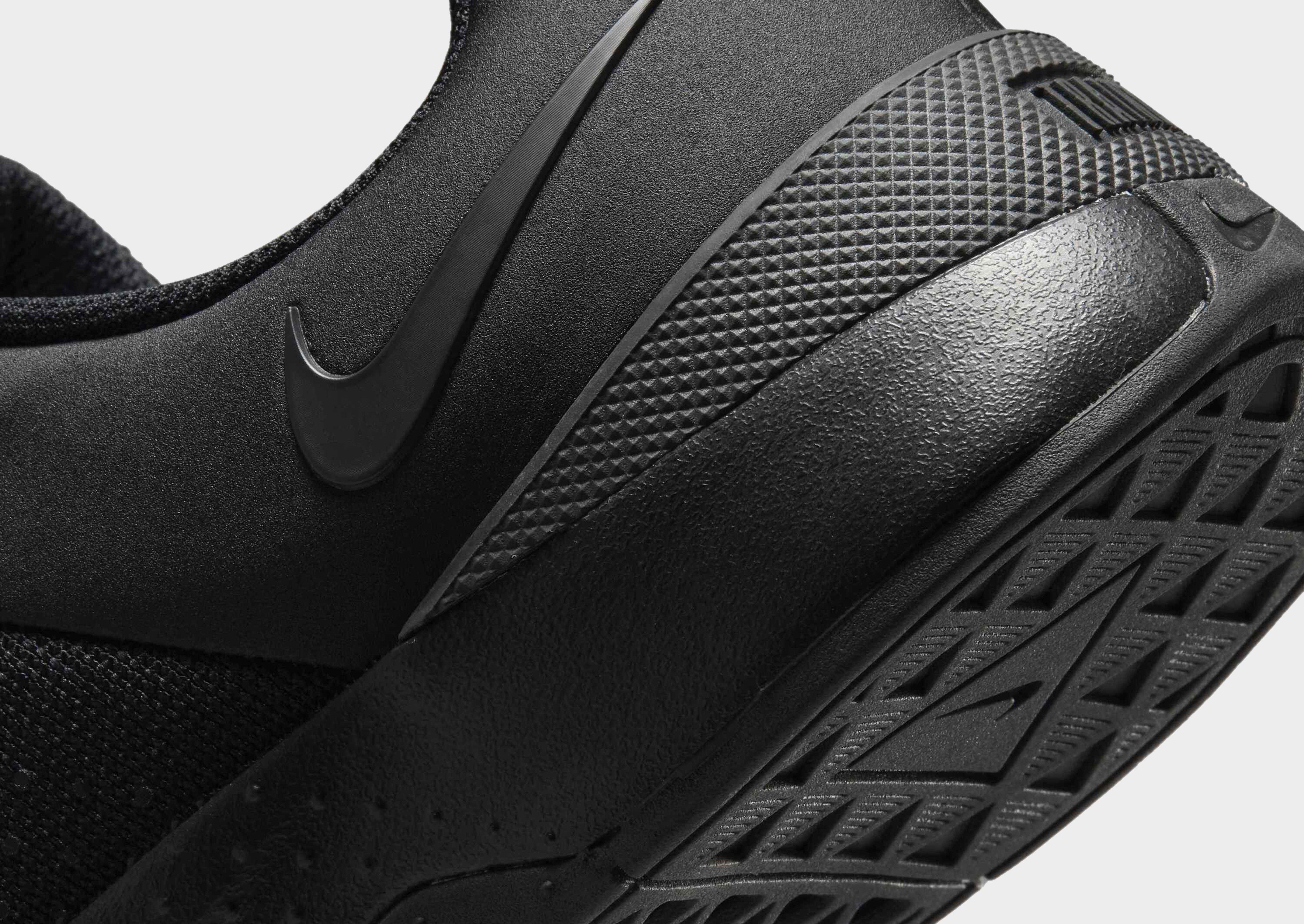 Nike MEN'S TRAINING SHOES MC
