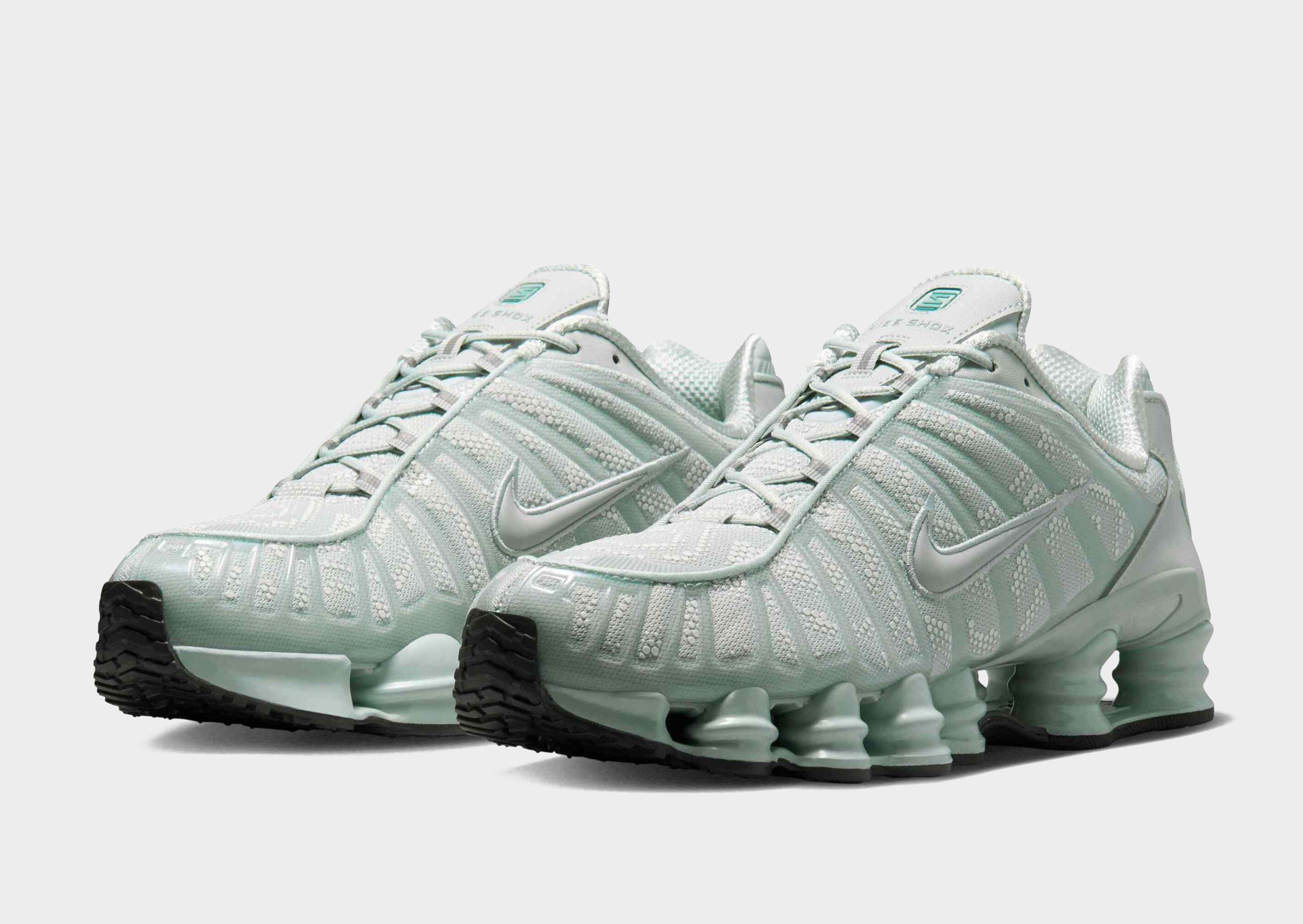 Nike Chaussure pour homme Shox TL