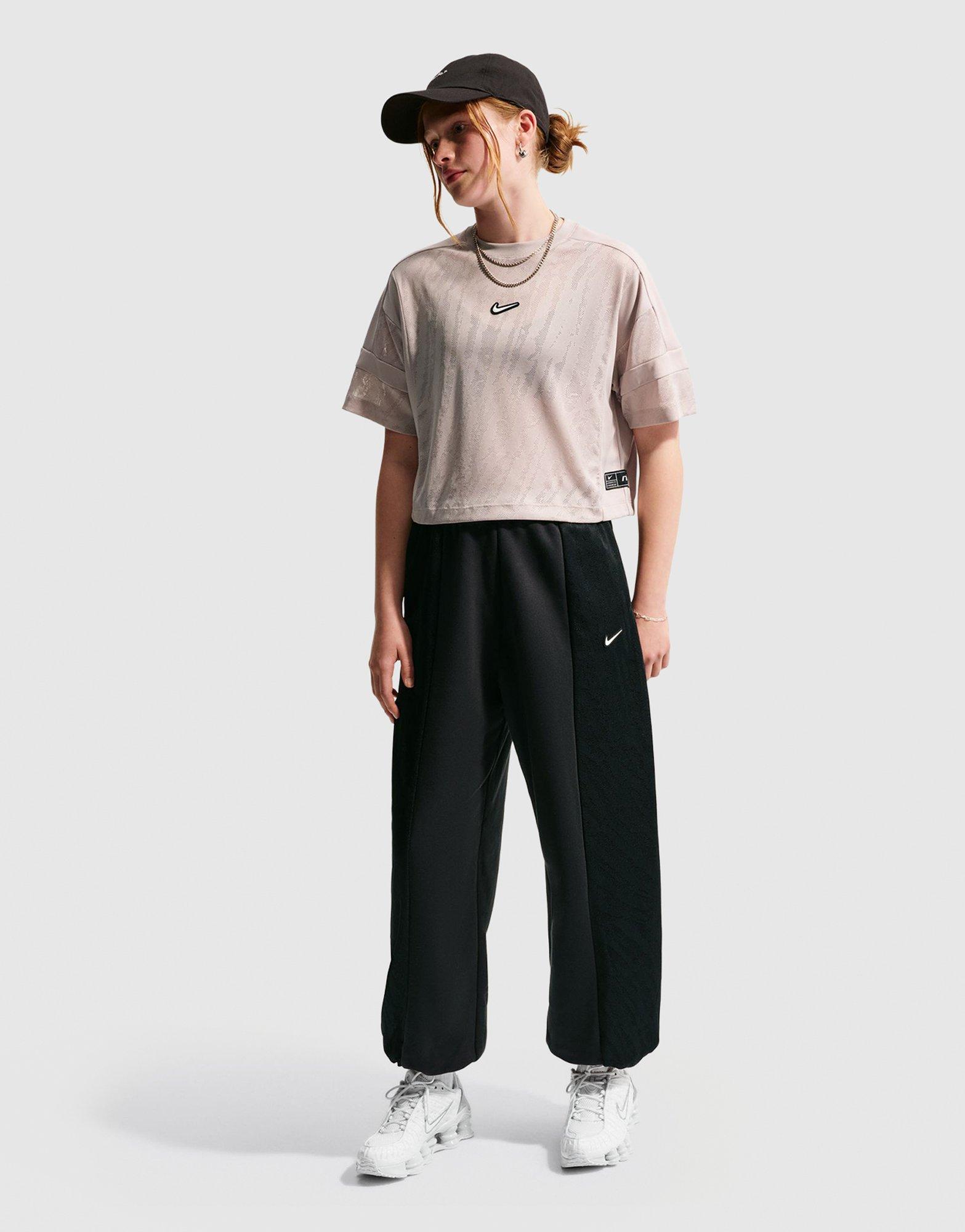 Nike OLDER KIDS' (GIRLS')