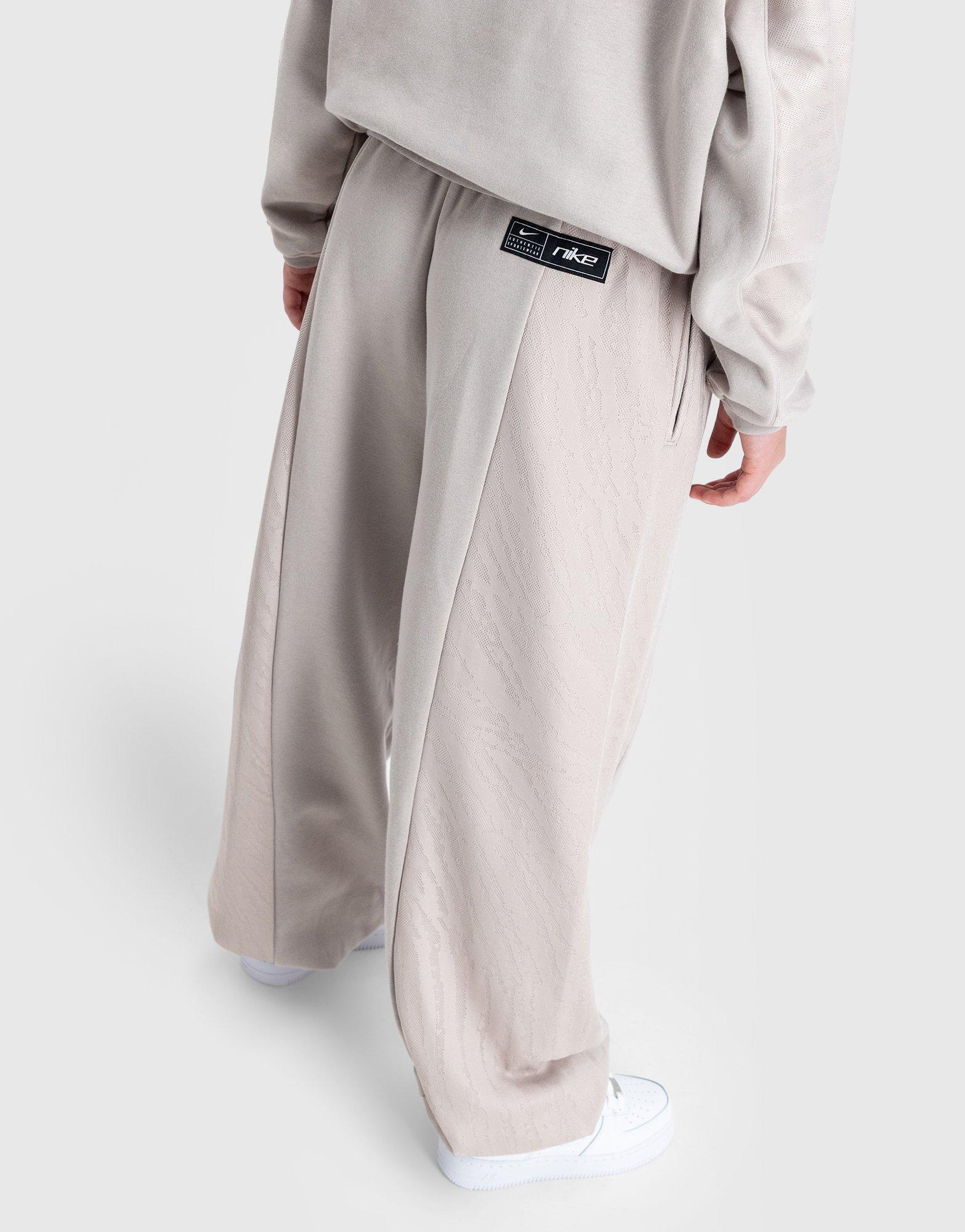 Nike OLDER KIDS' (GIRLS')