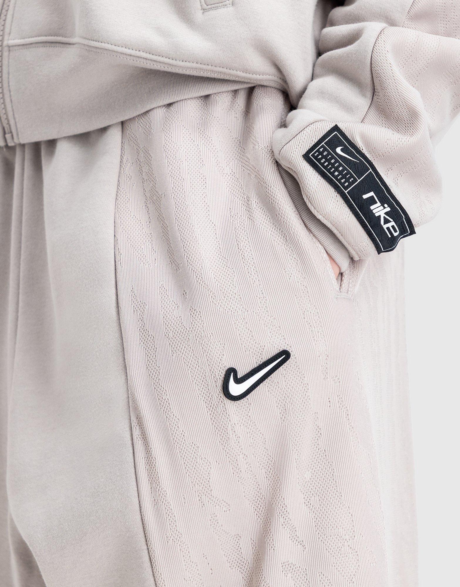 Nike OLDER KIDS' (GIRLS')