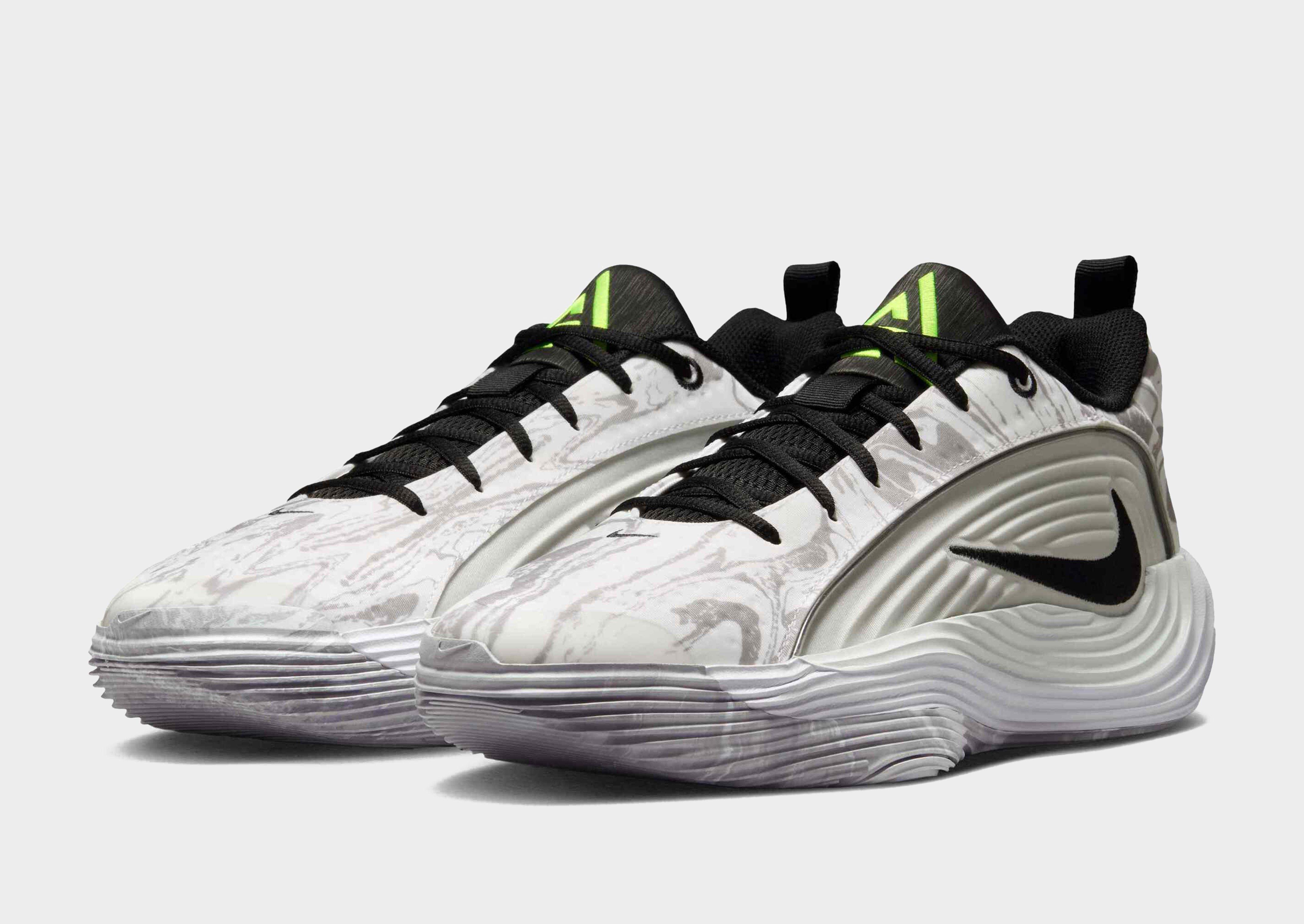 Nike BASKETBALL SHOES