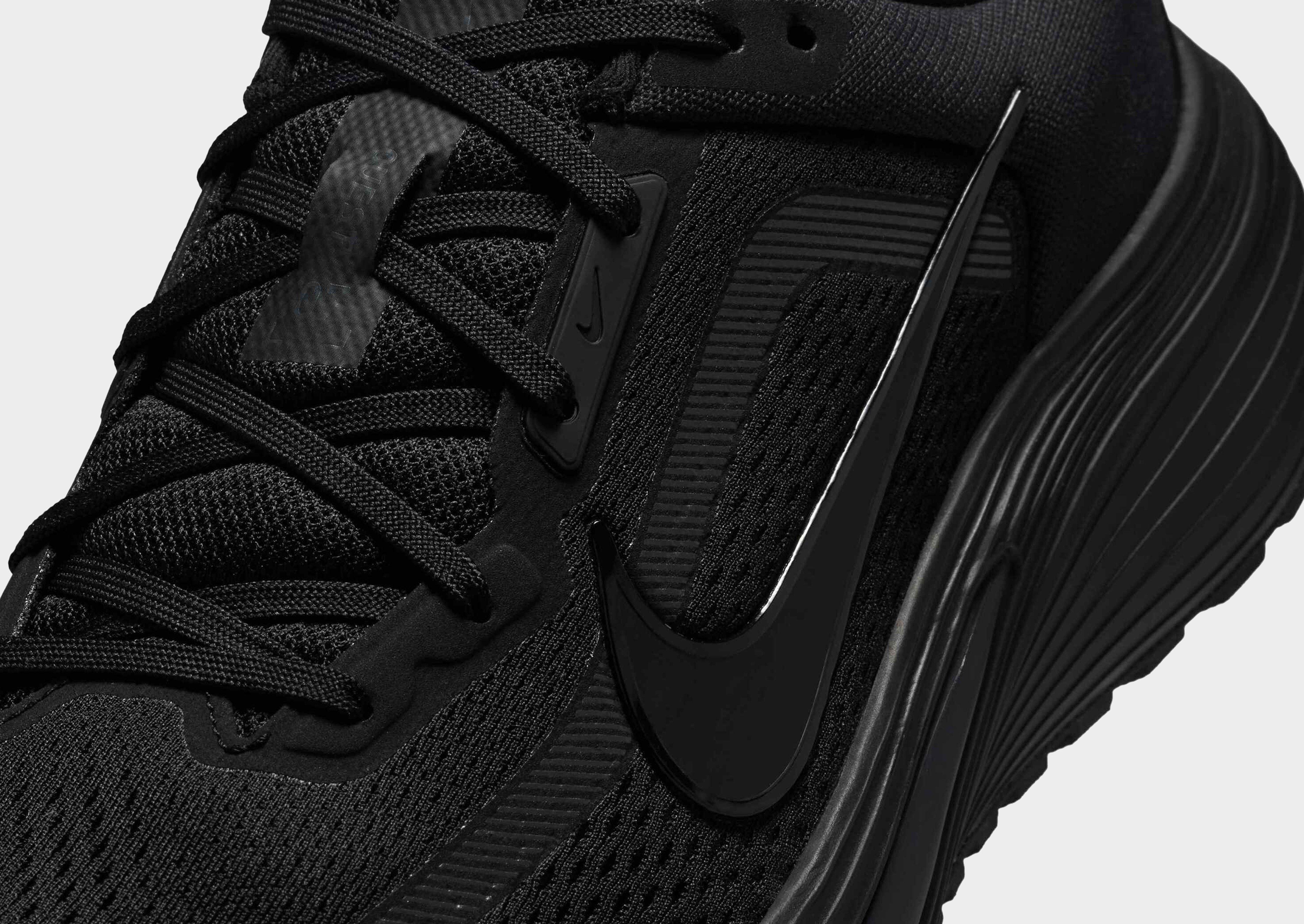 Nike Run Defy