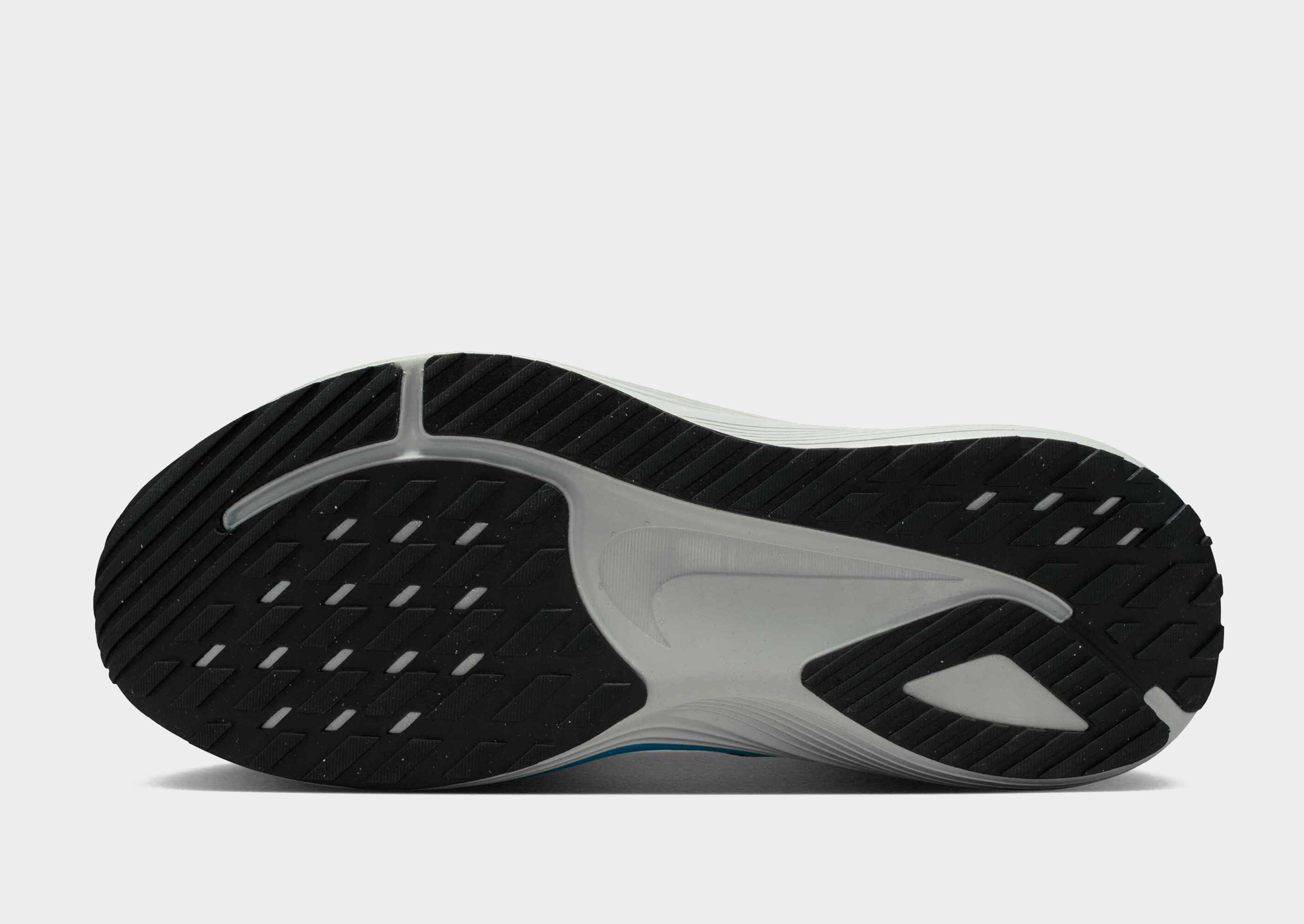 Nike Run Defy