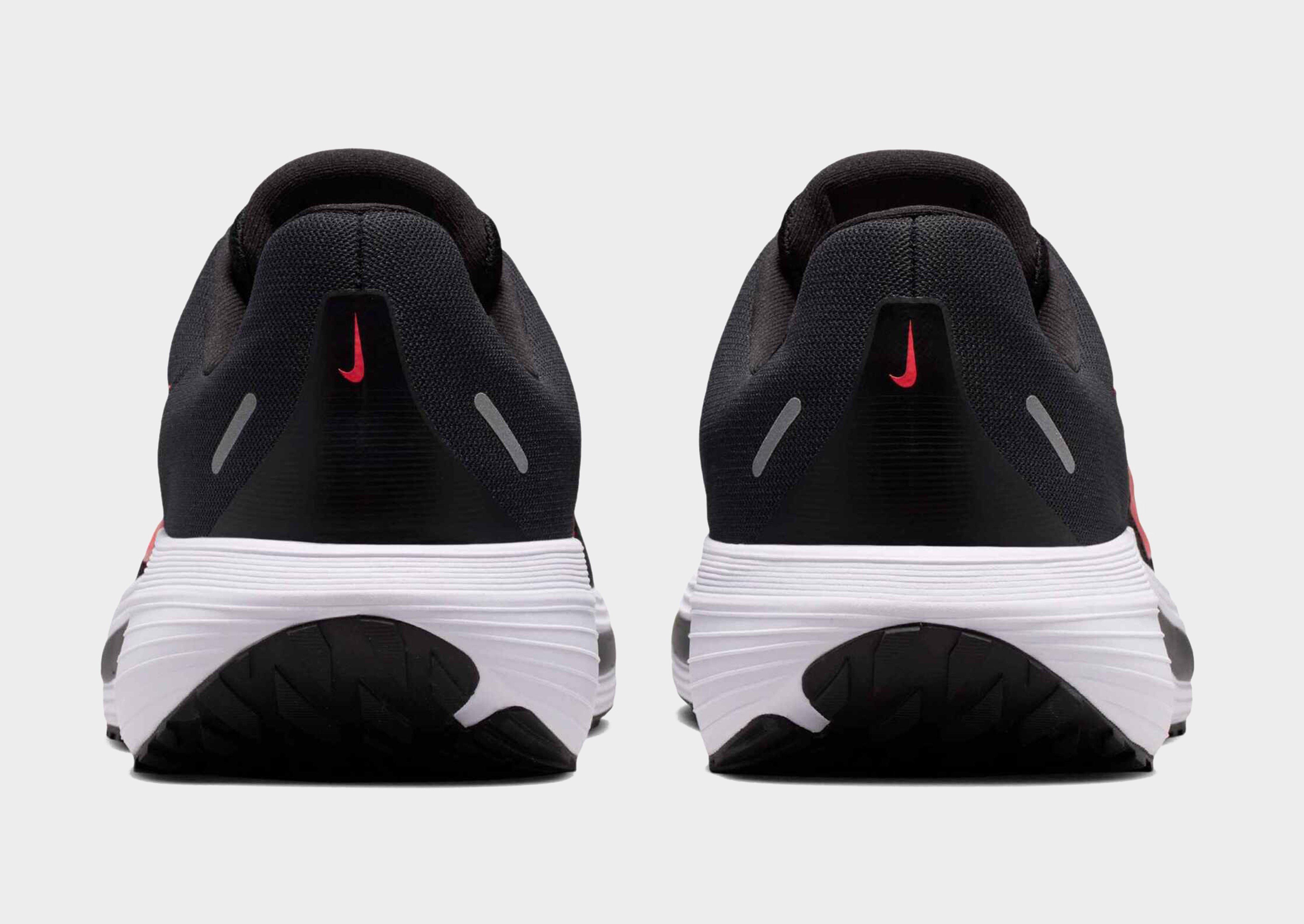 Nike Chaussure de running sur route pour homme Nike Quest 7