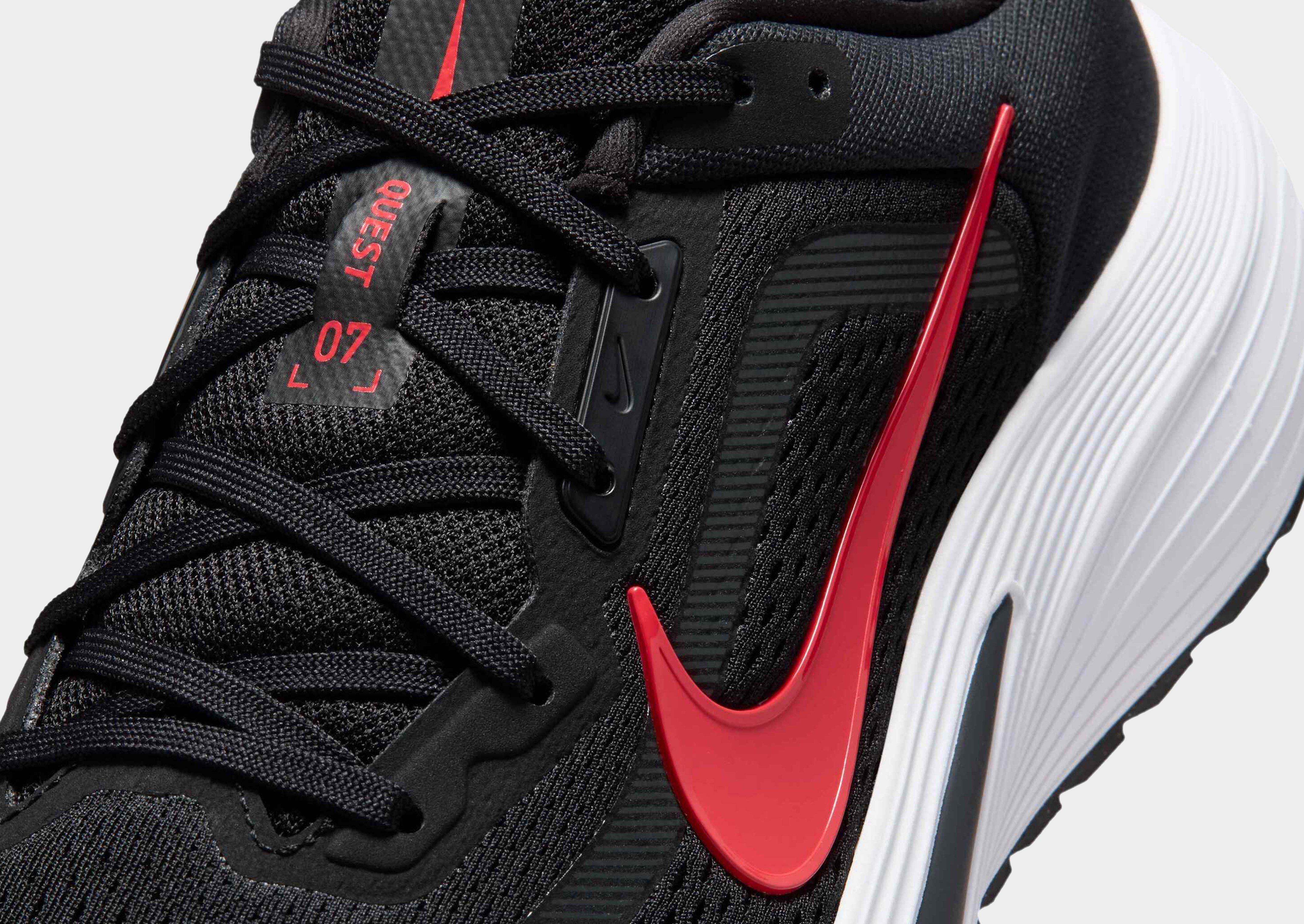 Nike Chaussure de running sur route pour homme Nike Quest 7