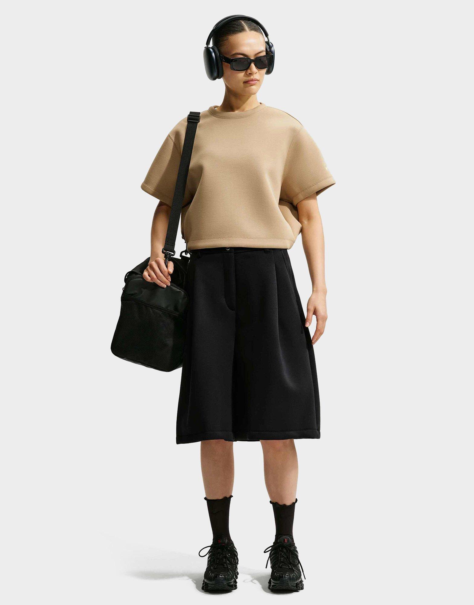 Nike WOMEN'S OVERSIZED