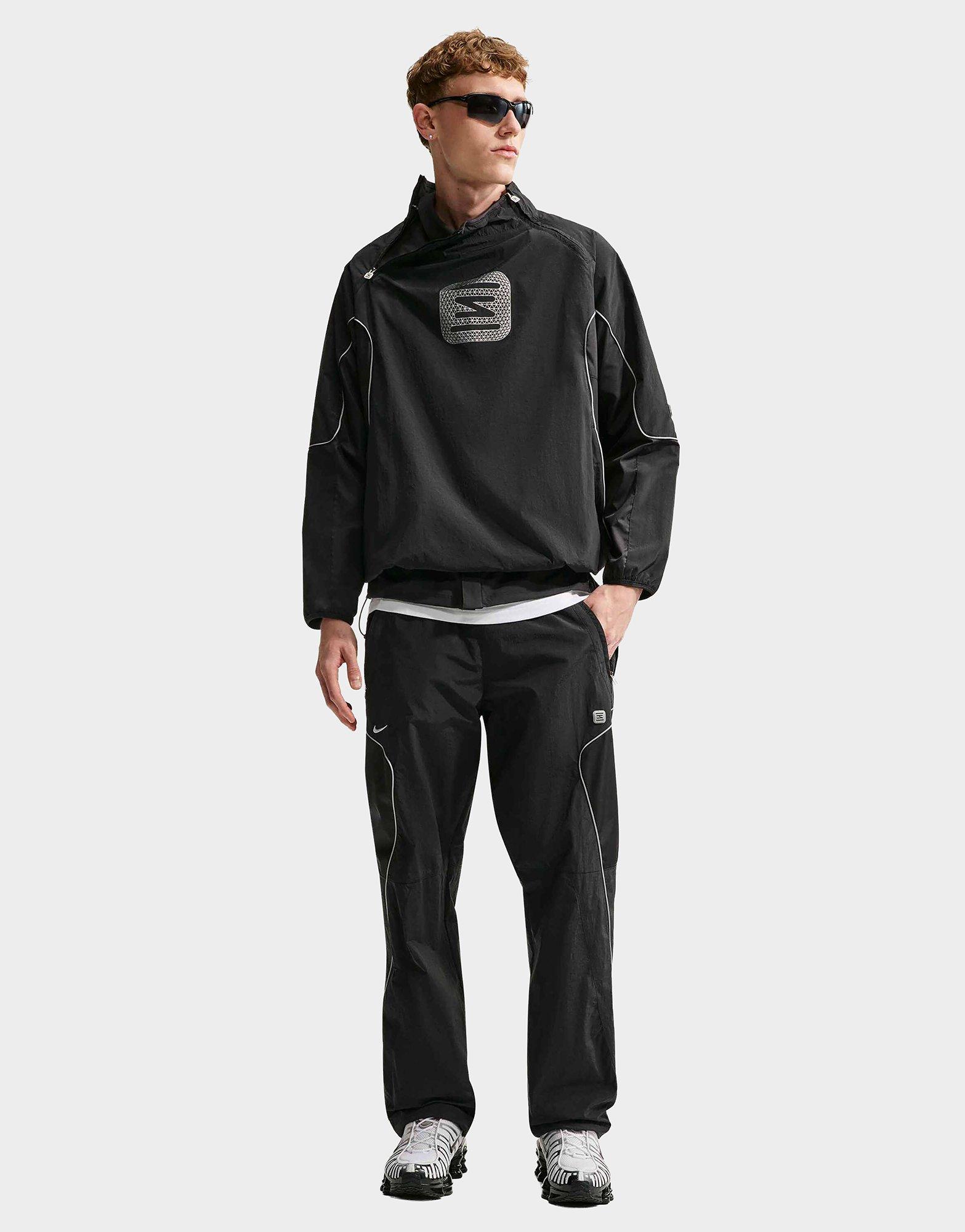 Nike MEN'S WOVEN TROUSERS