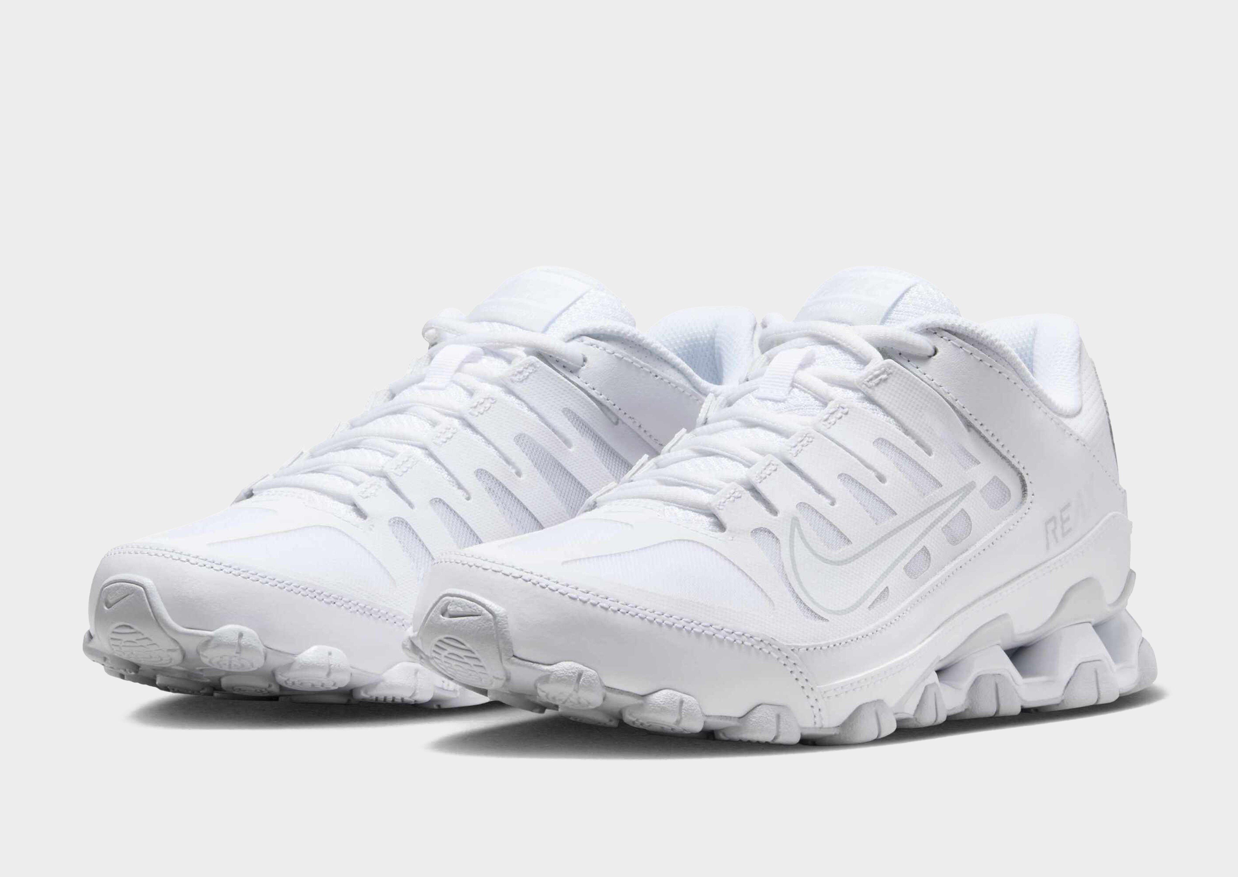 Nike WOMEN'S WORKOUT SHOES